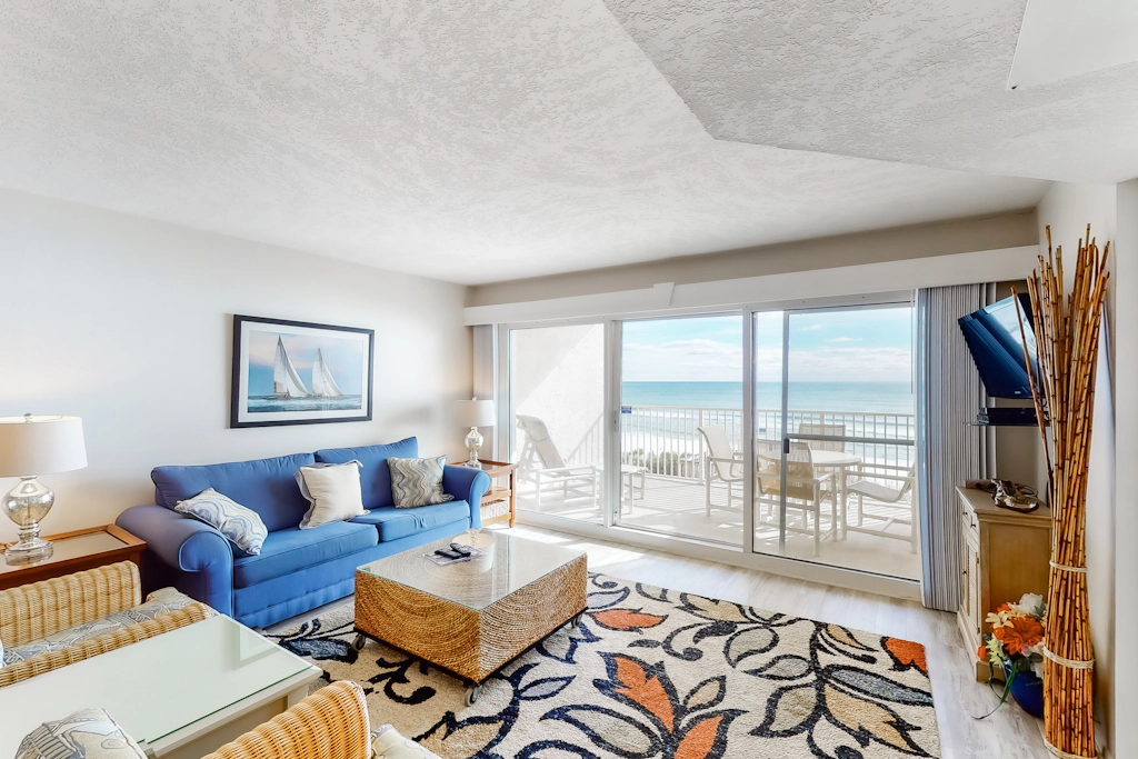 Gulf-front condo on bike path with beach views, outdoor pool, tennis & gym