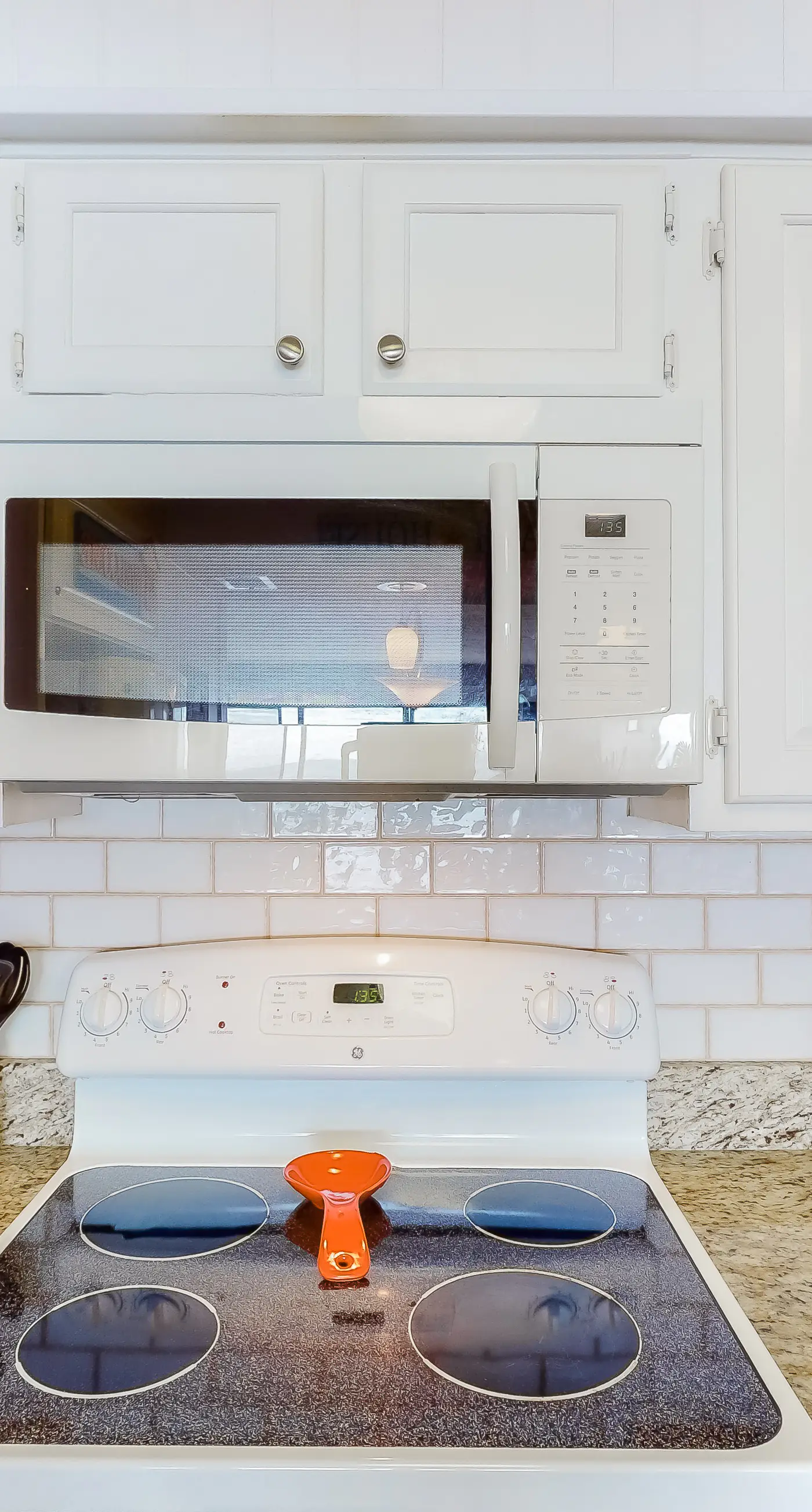 Gulf-front condo on bike path with beach views, outdoor pool, tennis & gym