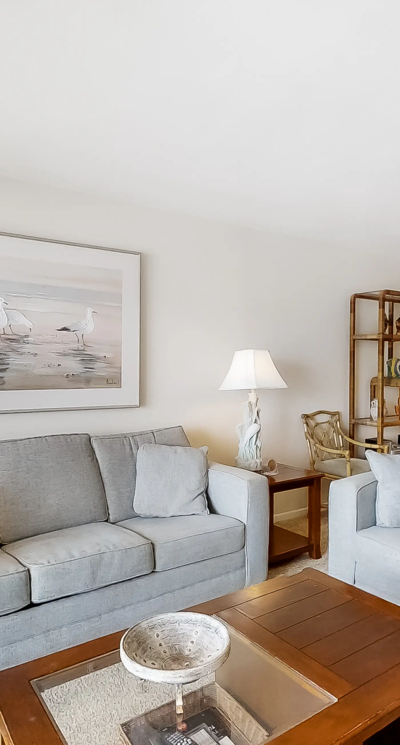 Bright oceanfront condo on 3rd floor with Gulf views, outdoor pool & gym