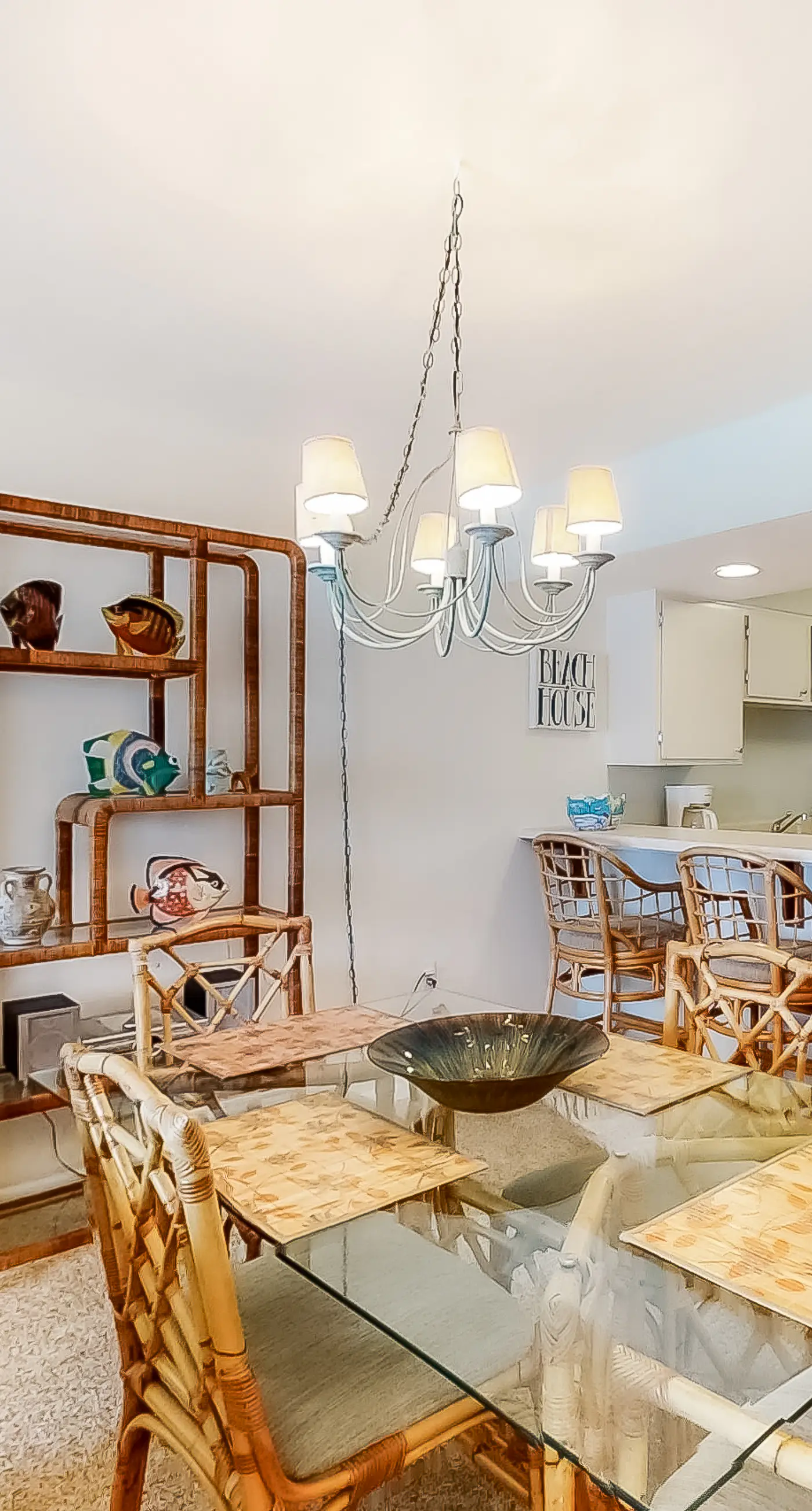 Bright oceanfront condo on 3rd floor with Gulf views, outdoor pool & gym