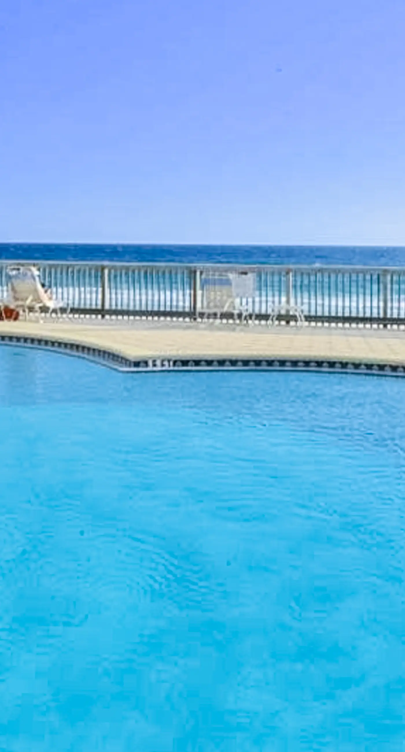 Gulf & Beachfront Condo on Fourth Floor with ocean Views, pool