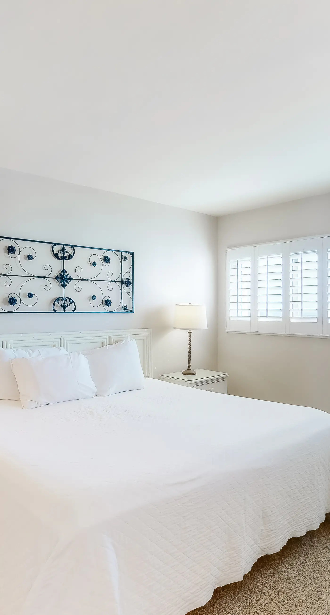 Beach & Gulf-front Condo on Fifth Floor with outdoor Pool, Gym