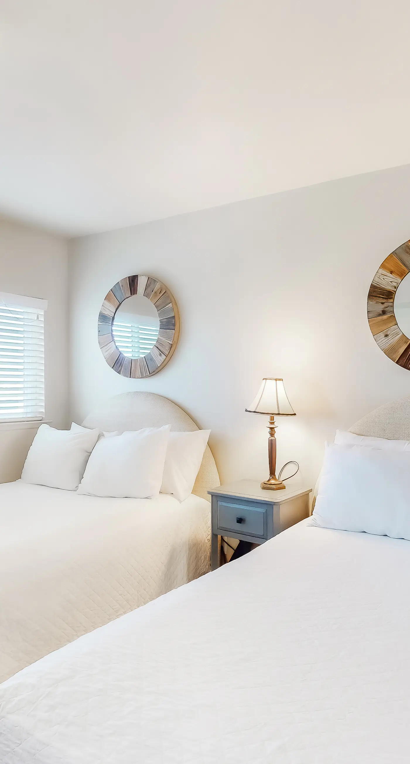 Beach & Gulf-front Condo on Fifth Floor with outdoor Pool, Gym