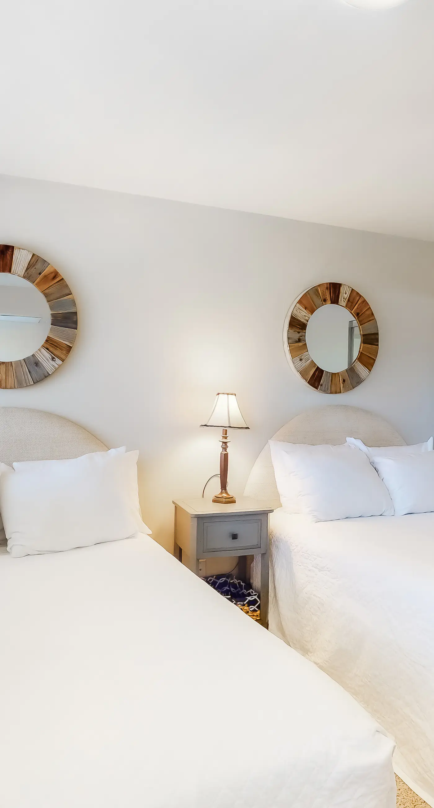 Beach & Gulf-front Condo on Fifth Floor with outdoor Pool, Gym