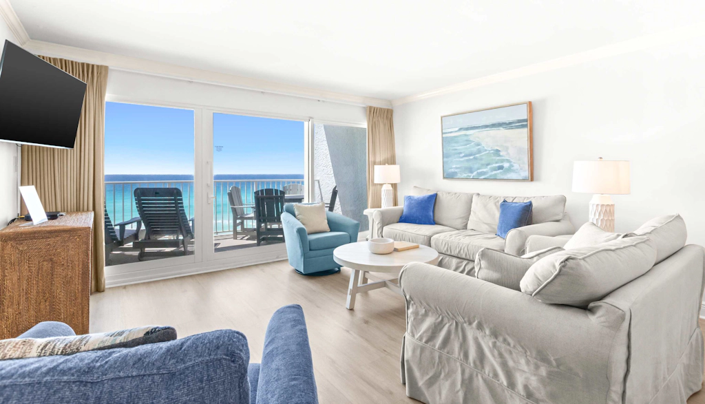 Beach & Gulf-front Condo on Fifth Floor with outdoor Pool, Gym