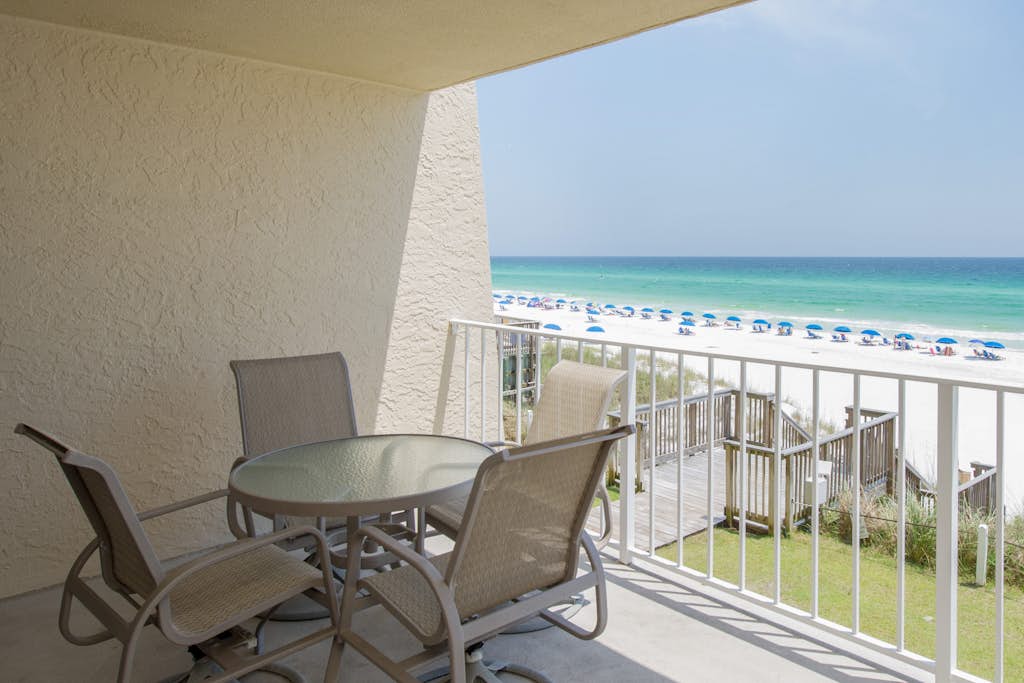 Beach House D204