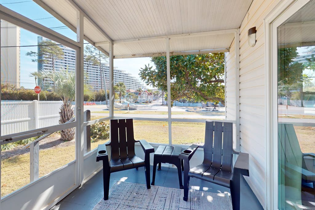 Summer Lake Townhomes 23