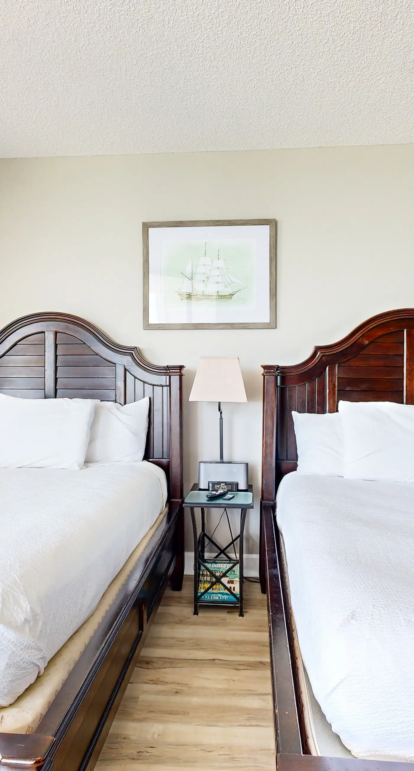 Cozy coastal condo with balcony, beach views, & resort pool