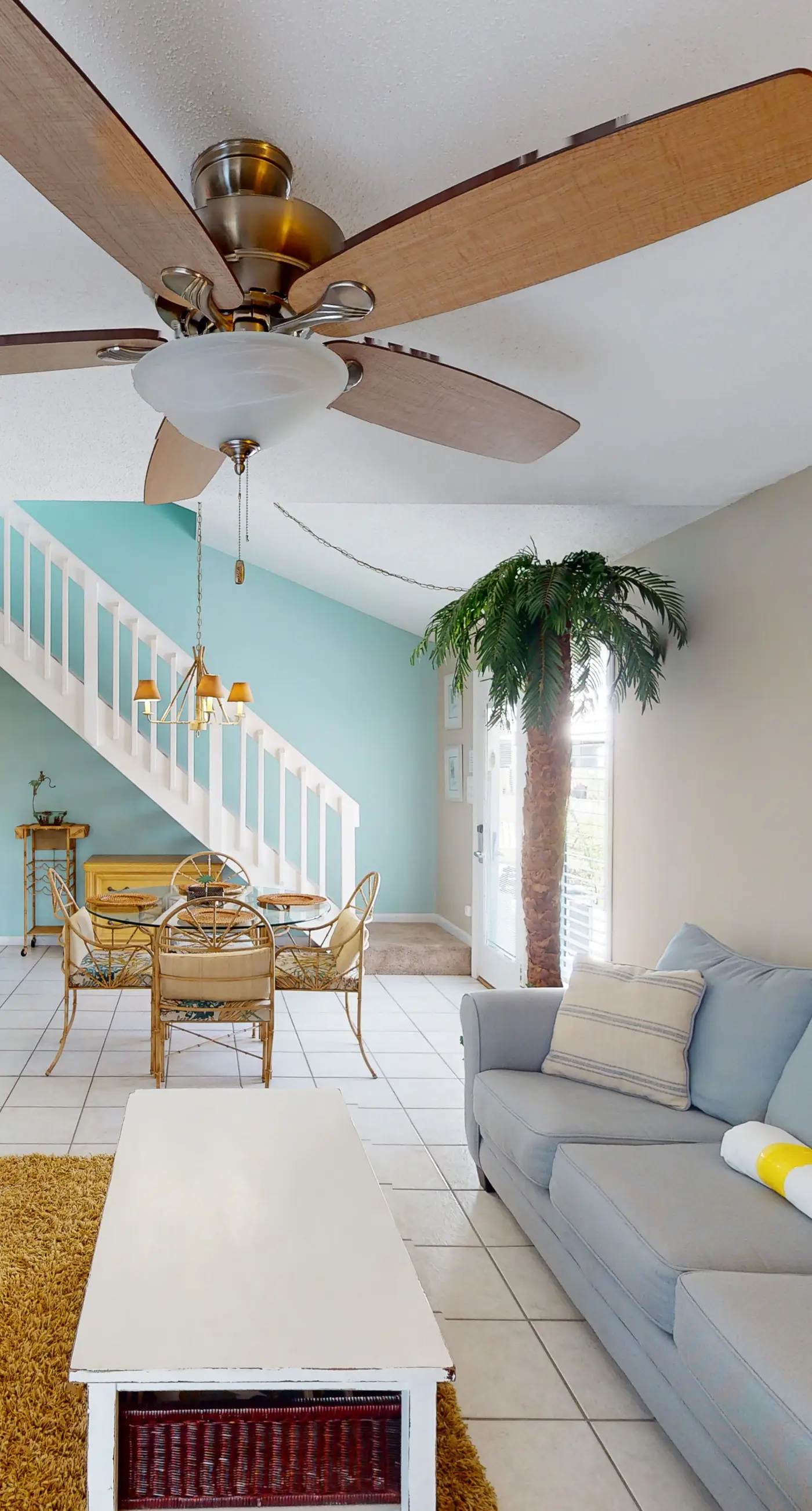 Quaint Miramar Beach home with loft, pool, patio, full kitchen, & washer/dryer