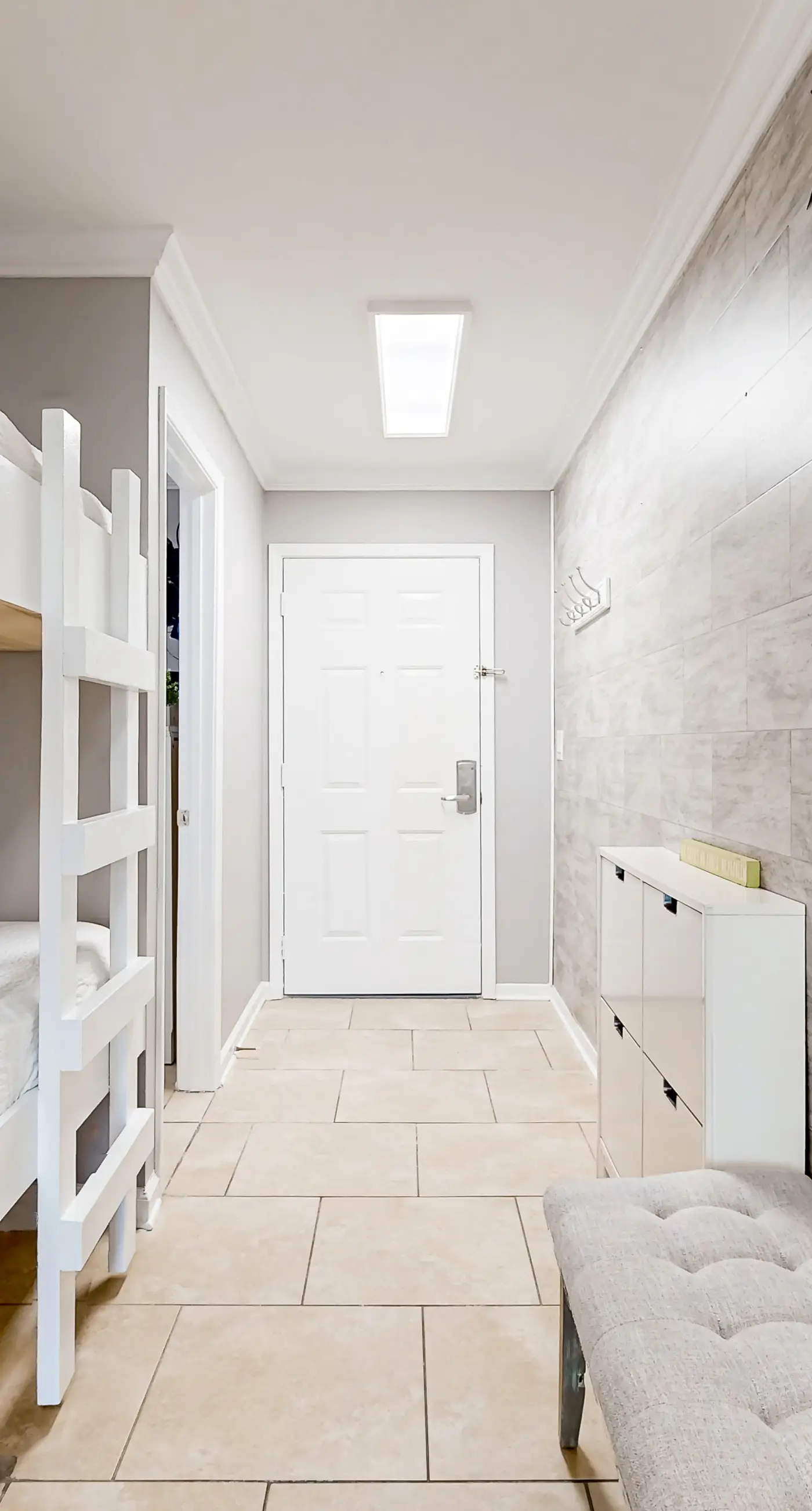 Ground-floor beach condo w/ a full kitchen, shared saltwater pool, & playground