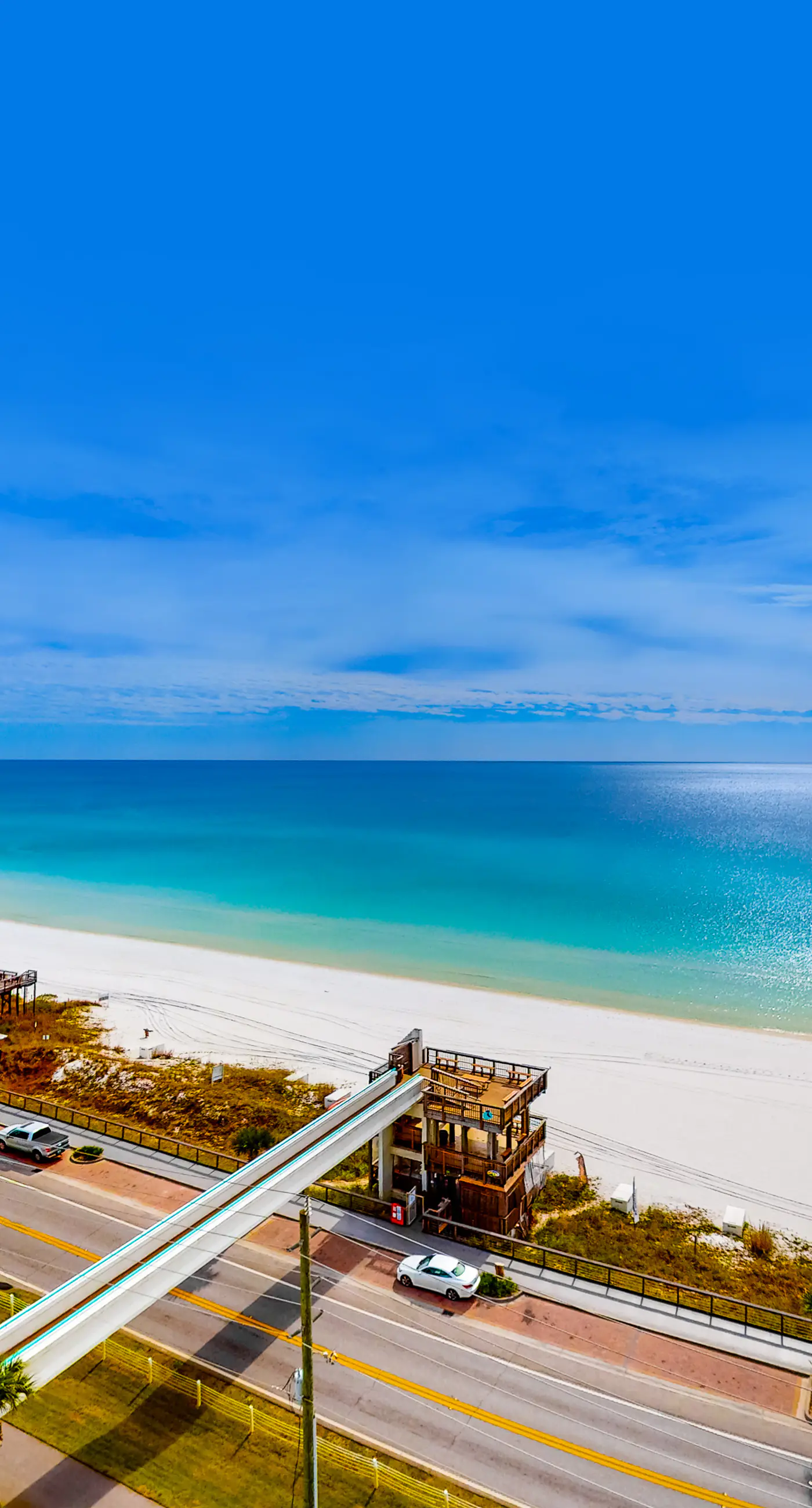 Beautiful resort studio with an amazing ocean view,  heated pool, hot tubs, & fitness center