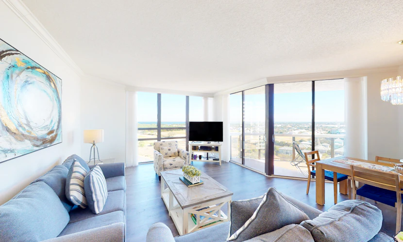 11th Floor condo with Gulf view - pool, hot tub, tennis, and fast WiFi access