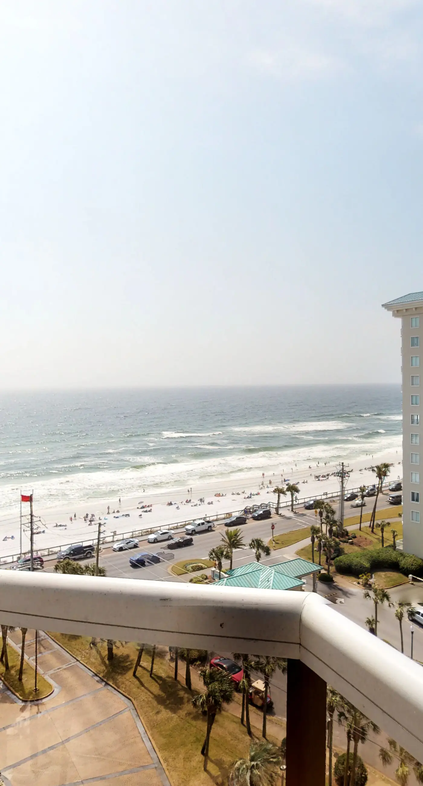Surfside Resort 808b
