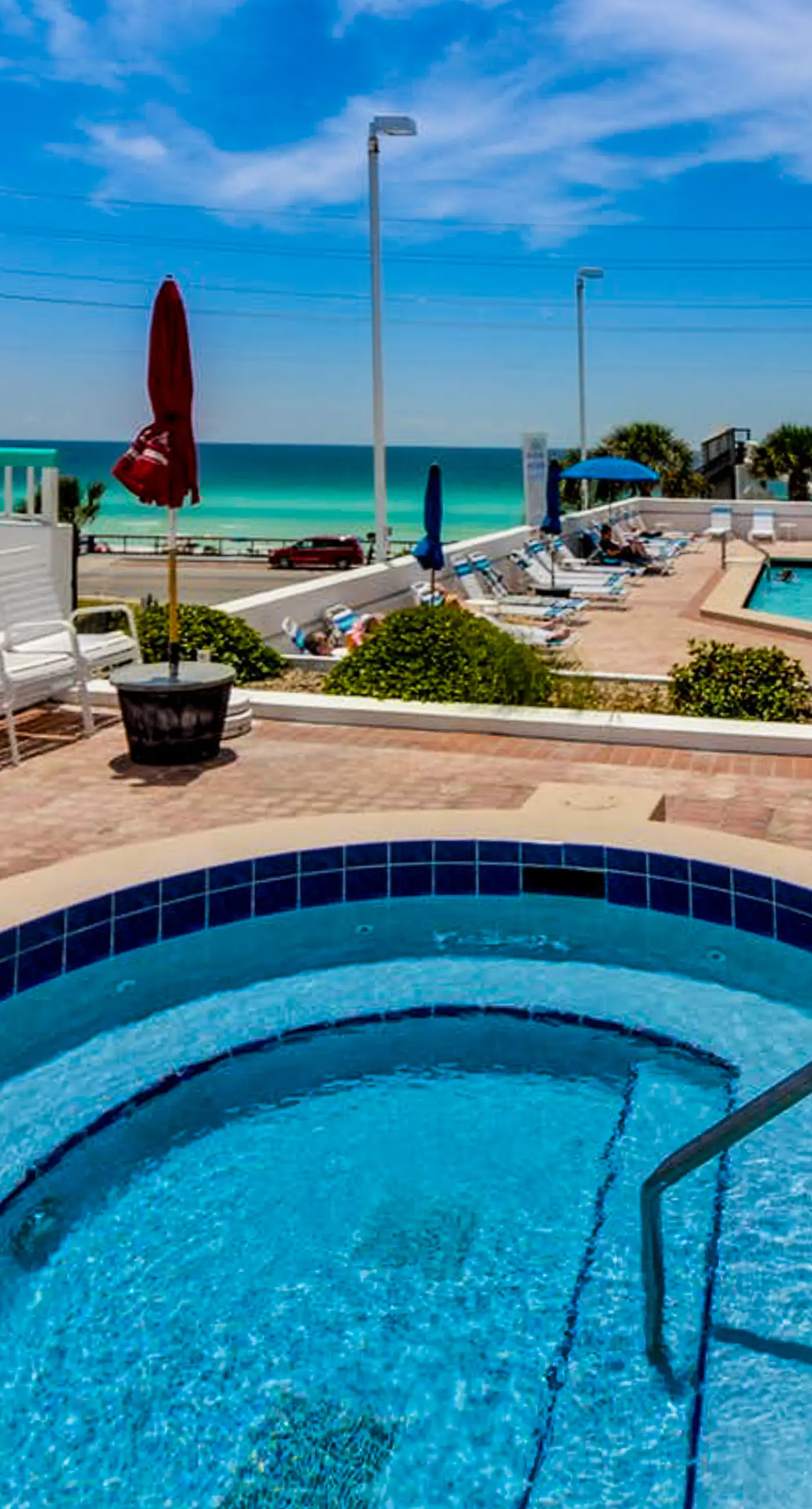 Surfside Resort 808b