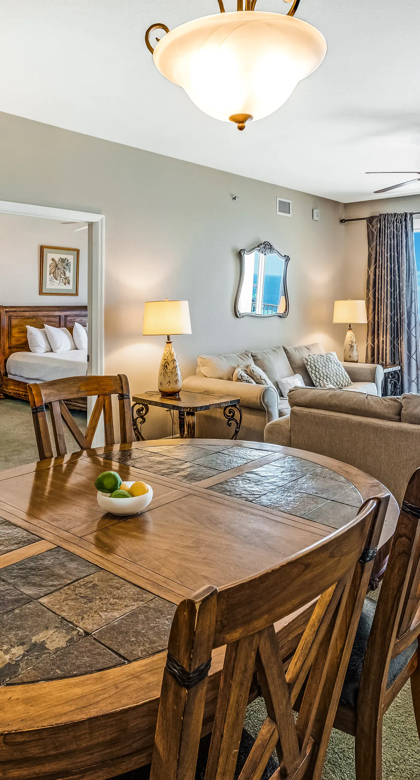 Family-friendly beach condo w/coastline views, balcony, shared pool, gym, tennis
