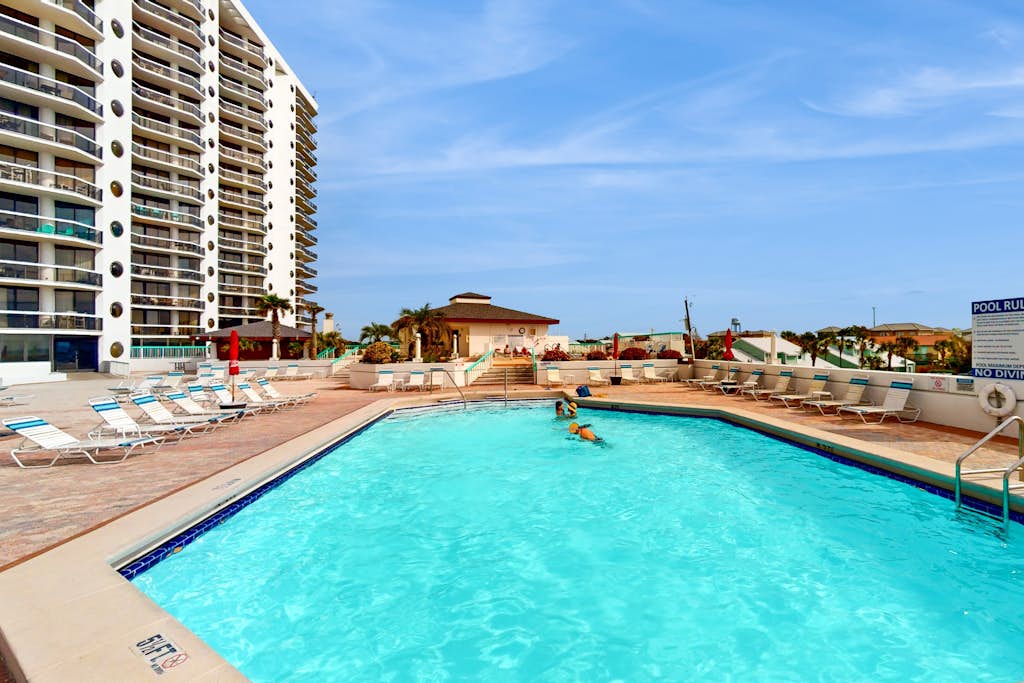 Surfside Resort 1105