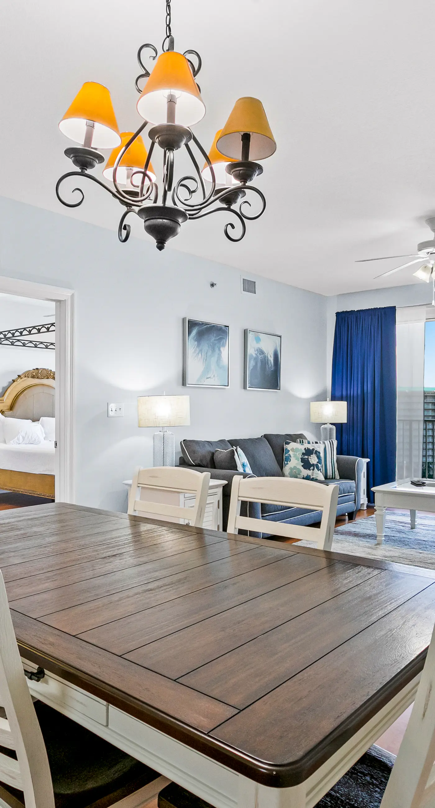 Snowbird-friendly, 11th floor beach condo with balcony, beach views, & shared pool