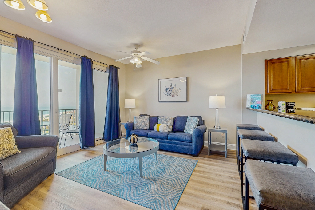 Beachfront Condo with Beach Views,Private Balcony and Pool Access in Miramar Beach