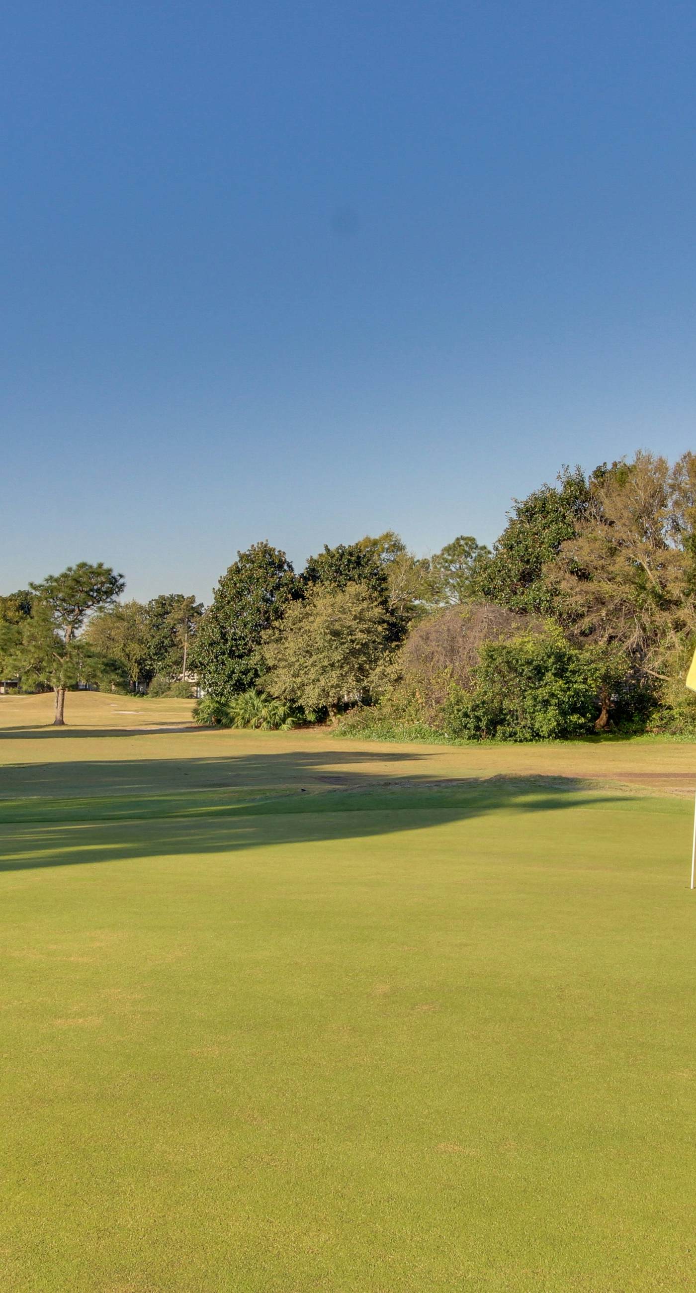 Lakefront condo with on-site golf, pool access, tennis, gym, & balcony