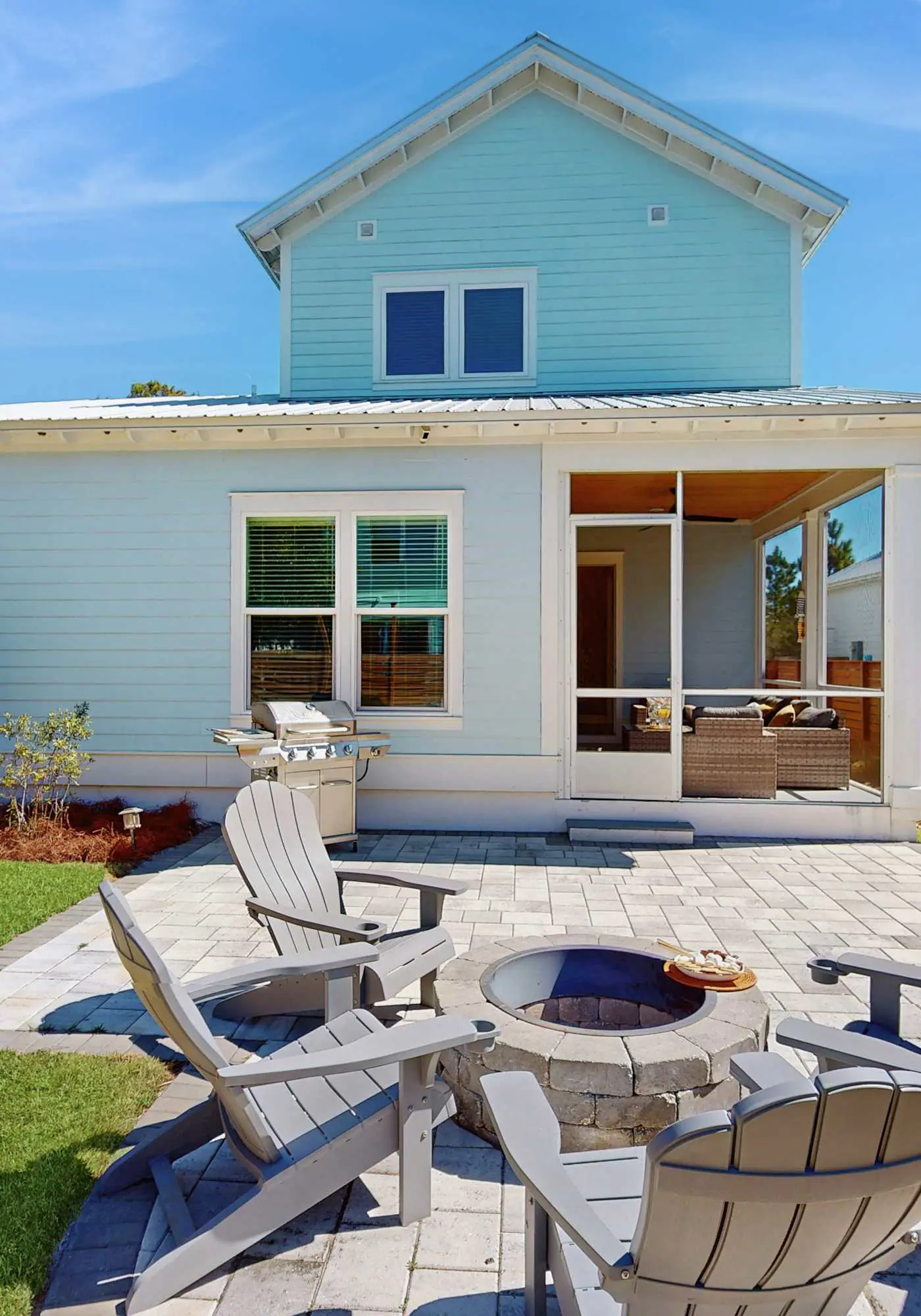 Modern 30A Retreat | Walk/Bike to Beach | Golf Cart