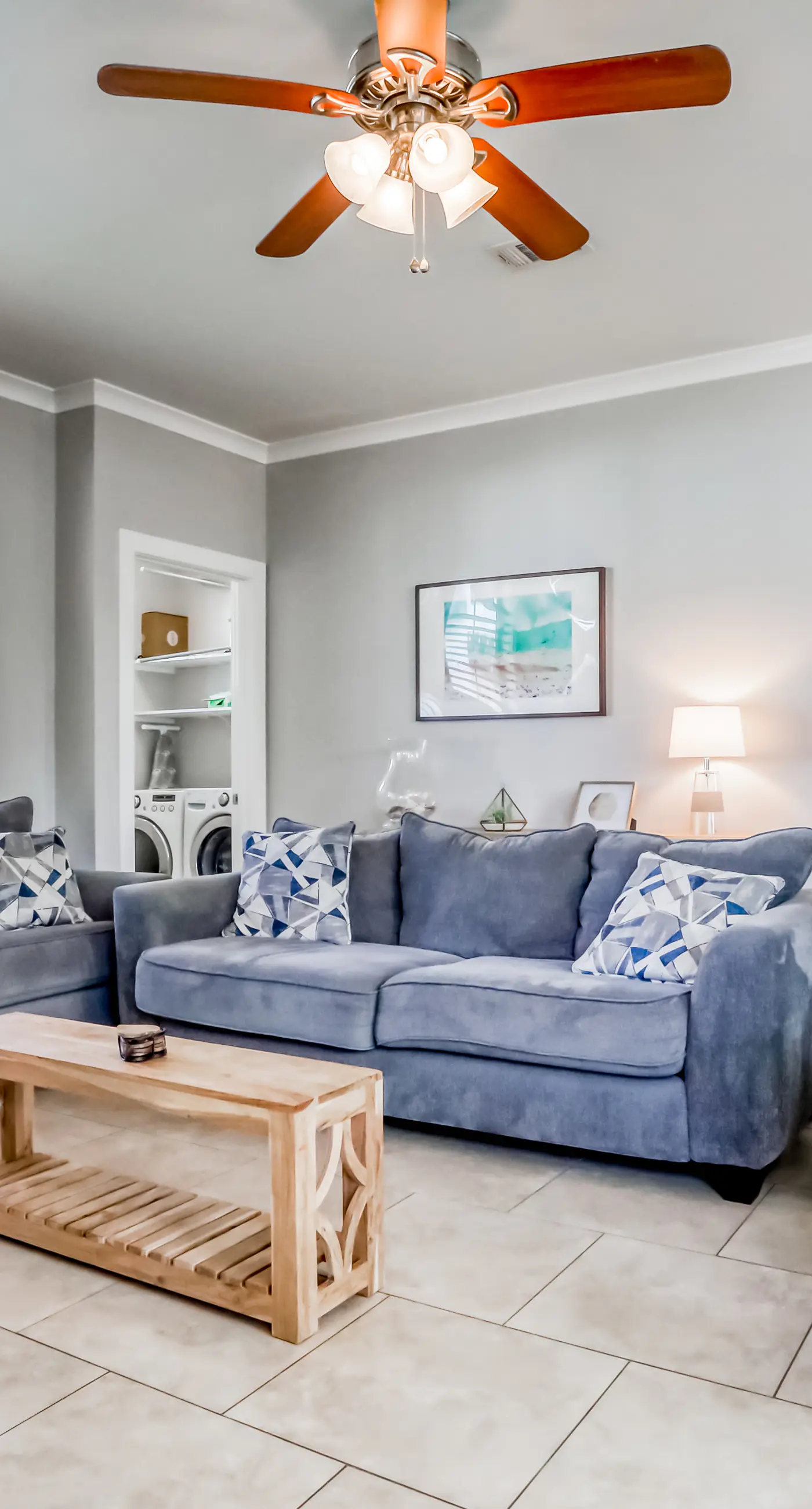 Dog-friendly coastal haven with 3 bikes, pool & easy beach access