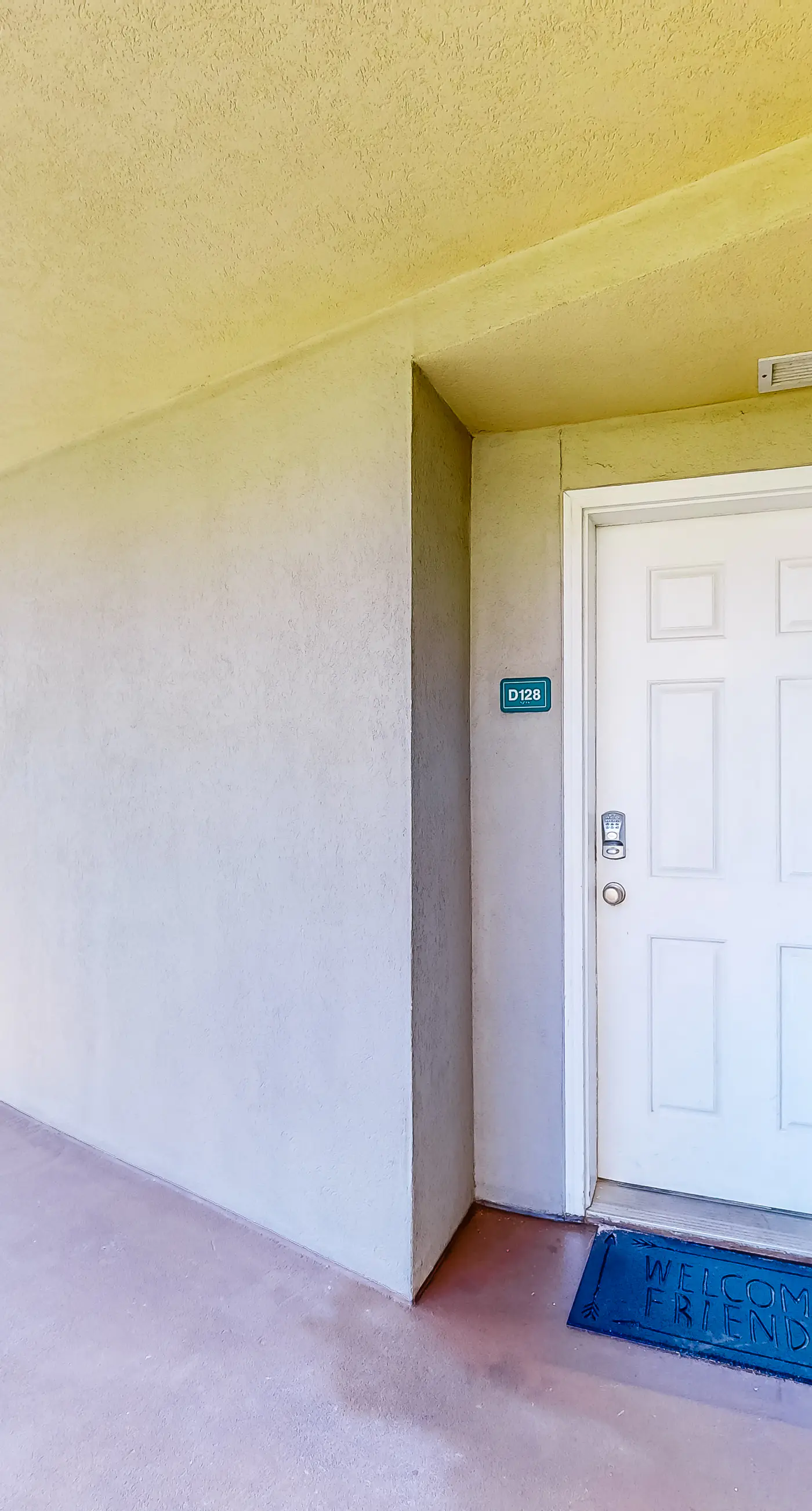 Gulf-view condo near beach with balcony, W&D, pool, gym, & WiFi - snowbirds OK