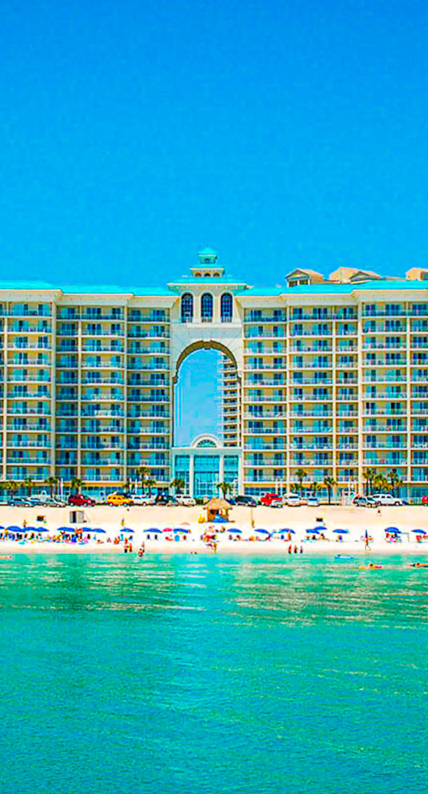 dazzling oceanfront condo with pools, hot tub, balcony - steps from the sand