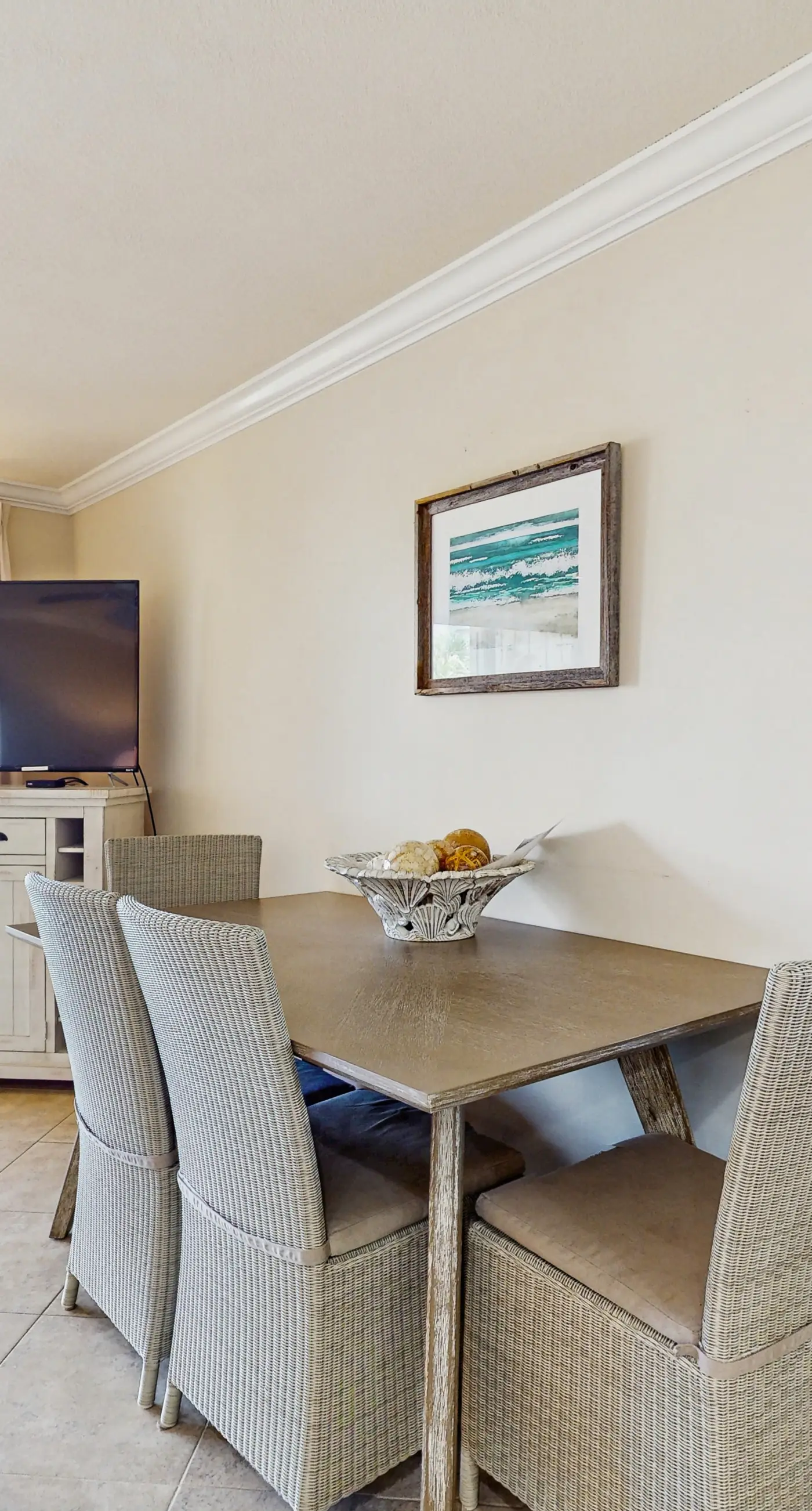 Lakefront condo near the beach with shared pool & two balconies - snowbird friendly
