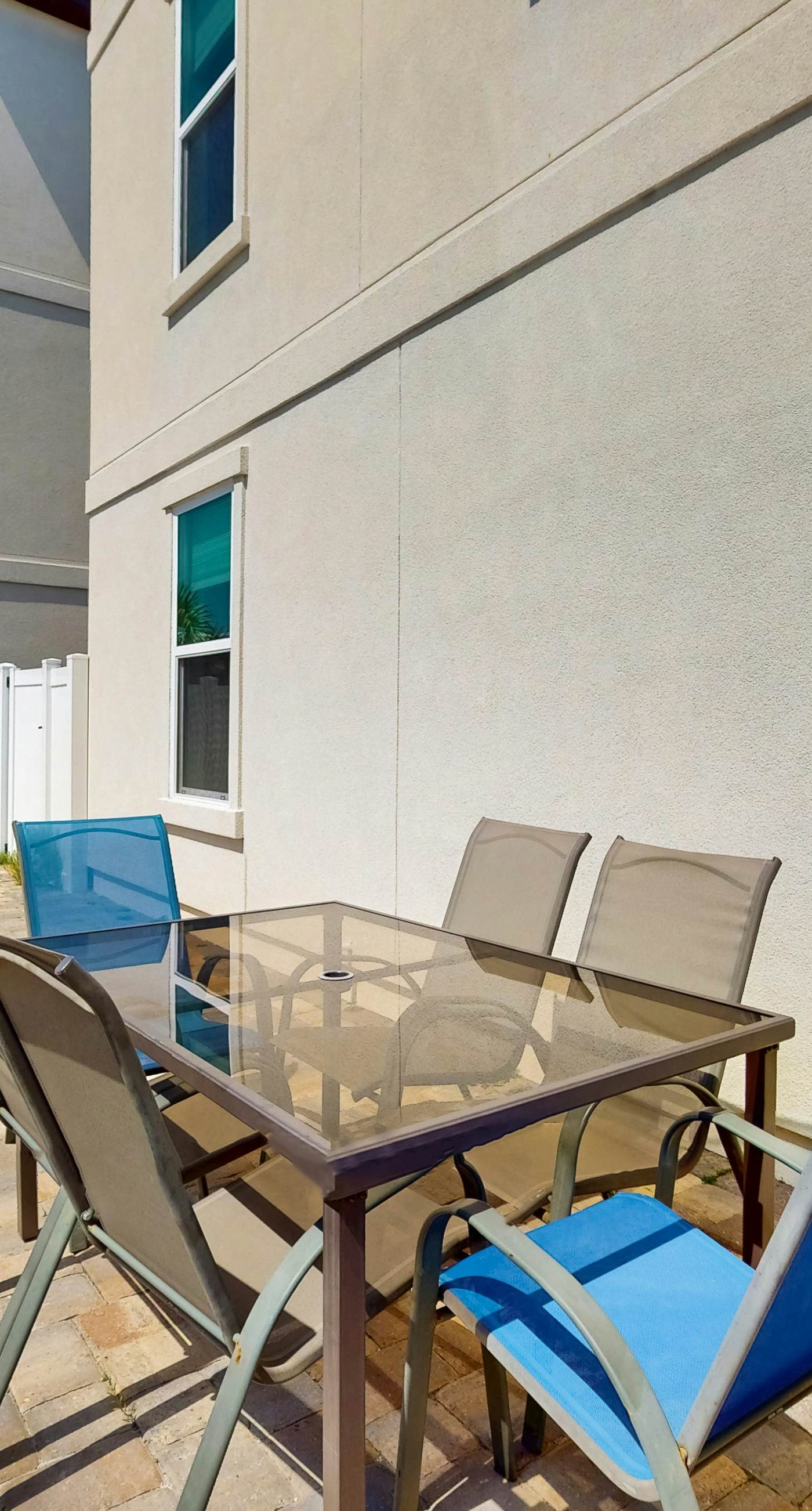 Luxe dog-friendly home - pool access & 5-minute walk to beach