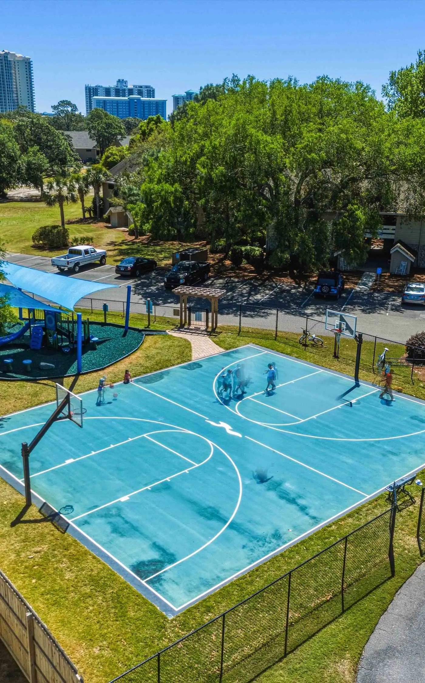 Sunny Seascape Condo with Spacious Balcony - Pools, Golf & Tennis