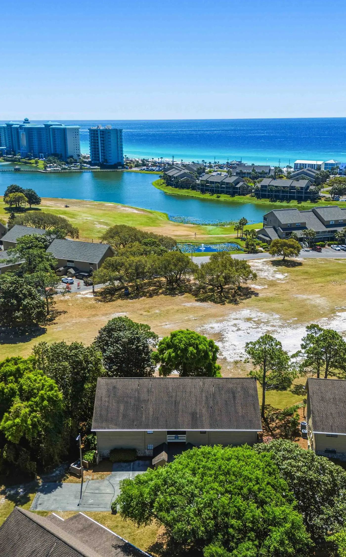 Sunny Seascape Condo with Spacious Balcony - Pools, Golf & Tennis