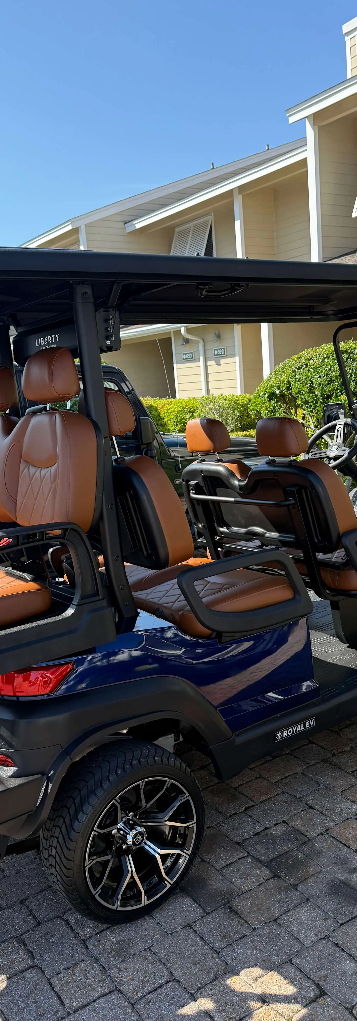 Waterfront townhome with pools, tennis & beach access