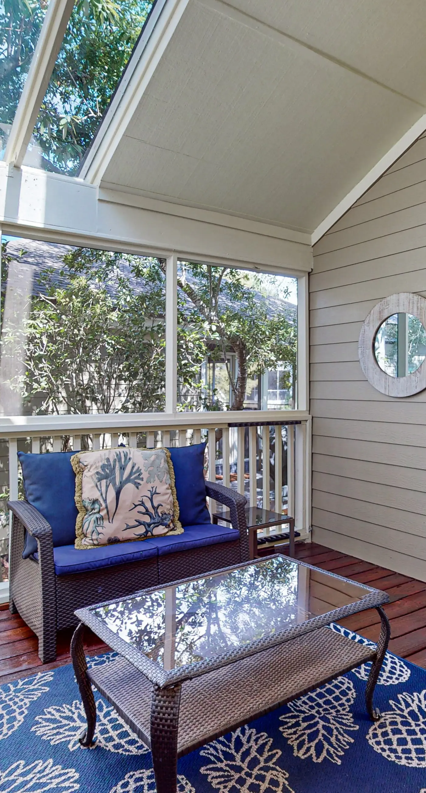 Gorgeous coastal home with shared pool, beach access and golf