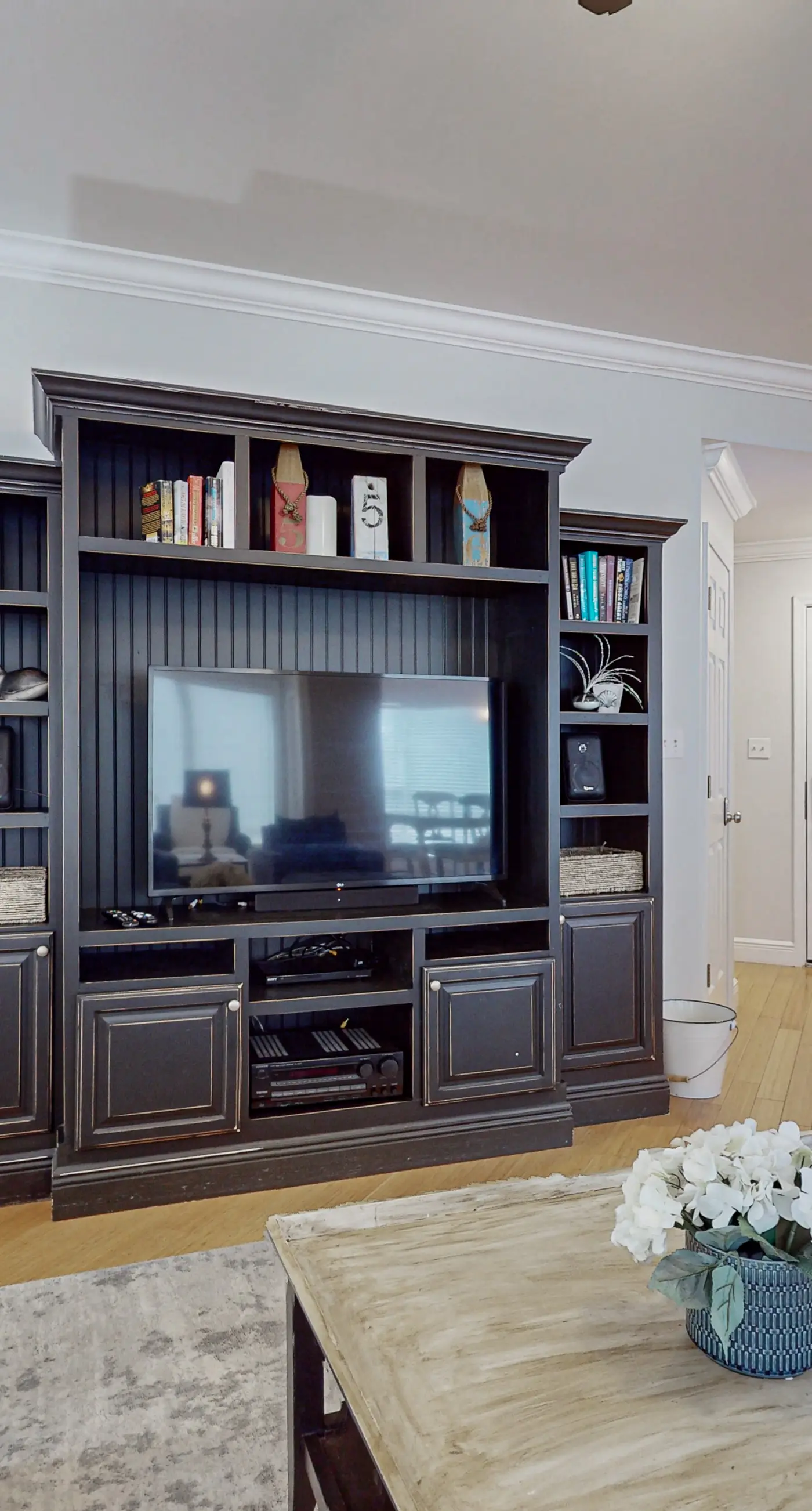 Gorgeous coastal home with shared pool, beach access and golf