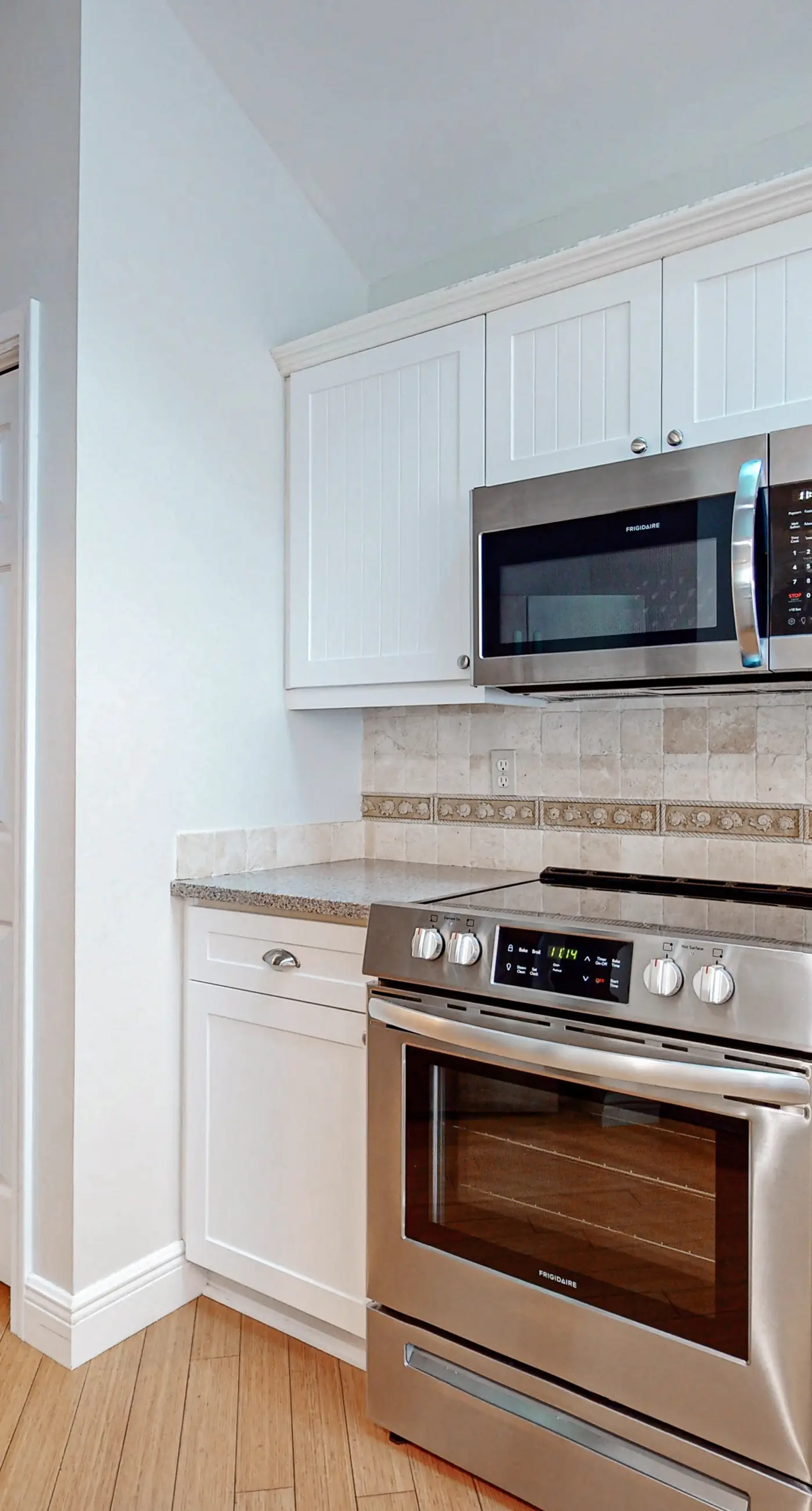 Gorgeous coastal home with shared pool, beach access and golf