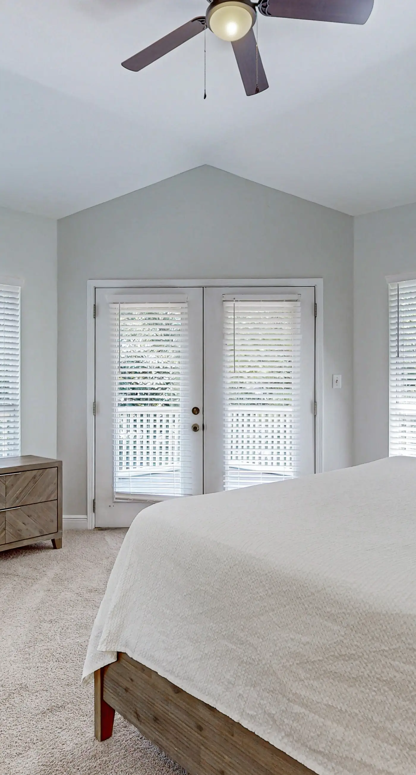 Gorgeous coastal home with shared pool, beach access and golf