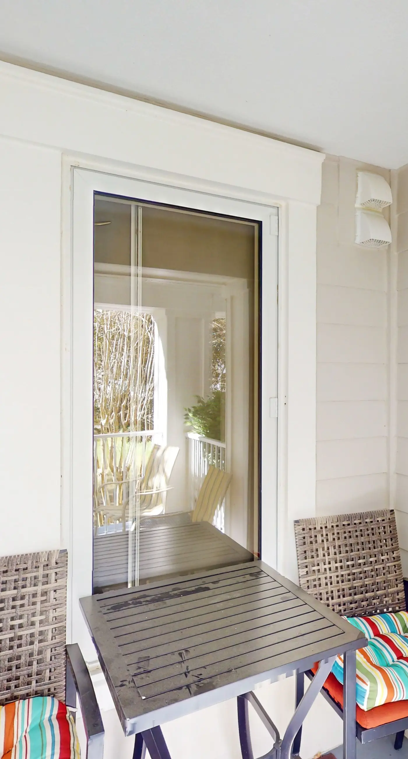 2nd-floor resort condo with balcony, on-site pool, golf, tennis & beach access