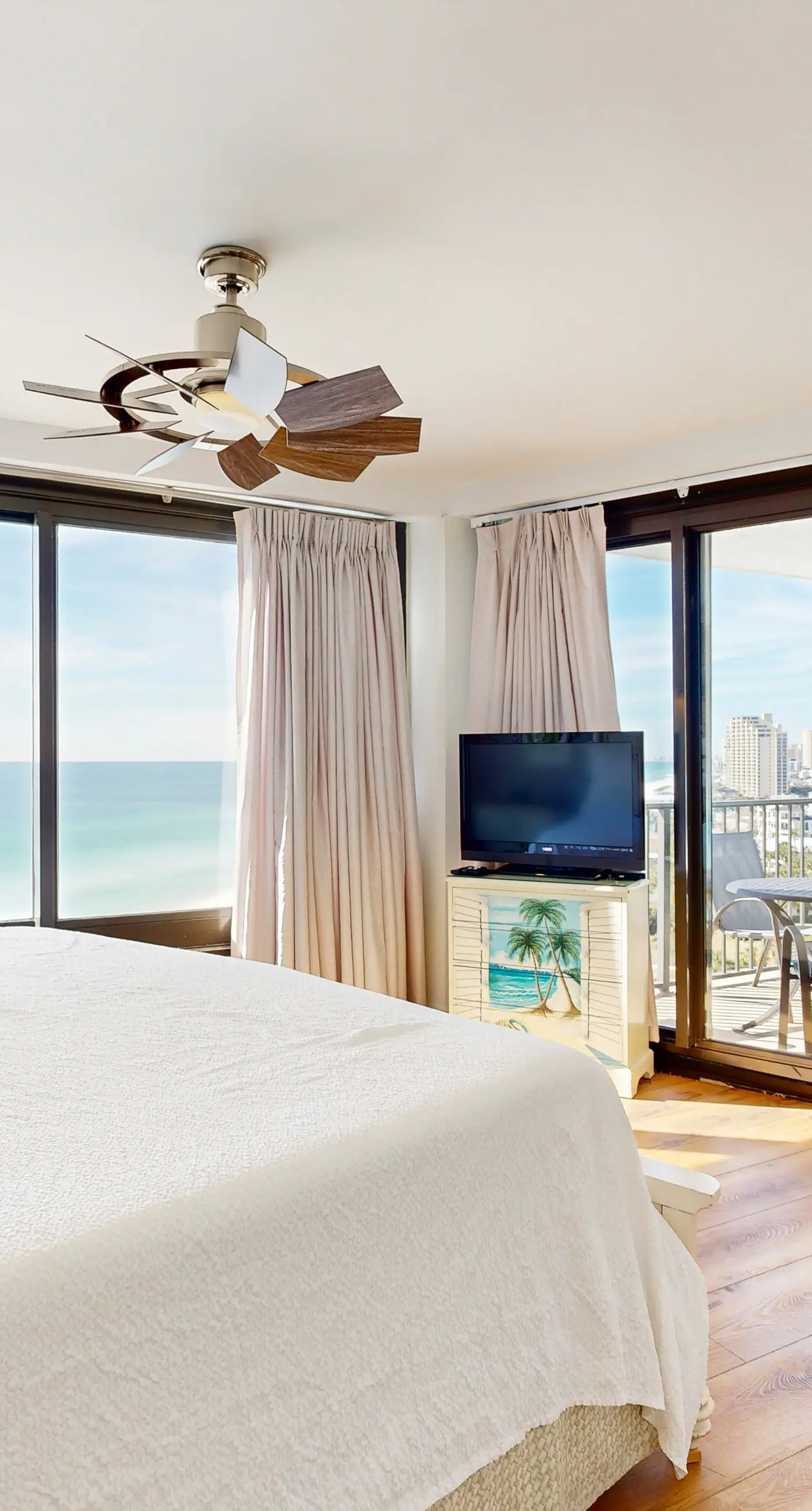 Beachside One 4134