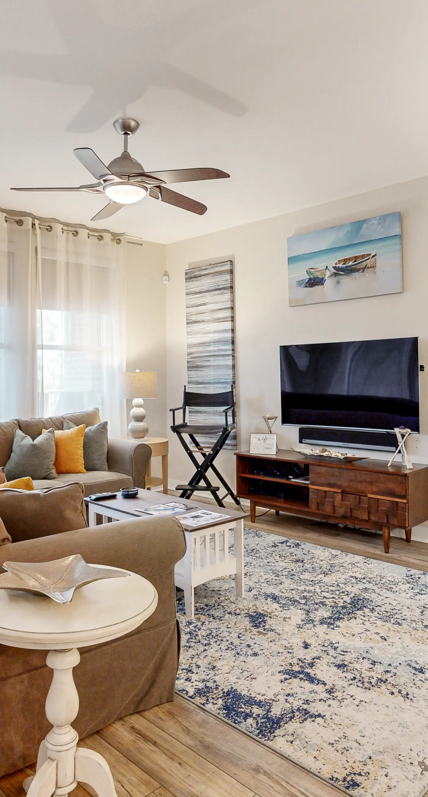 Spacious condo with bay views, renovated pool, hot tub, & beach access!