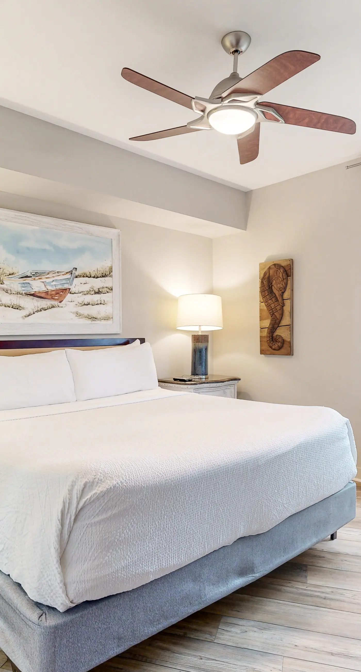 Spacious condo with bay views, renovated pool, hot tub, & beach access!