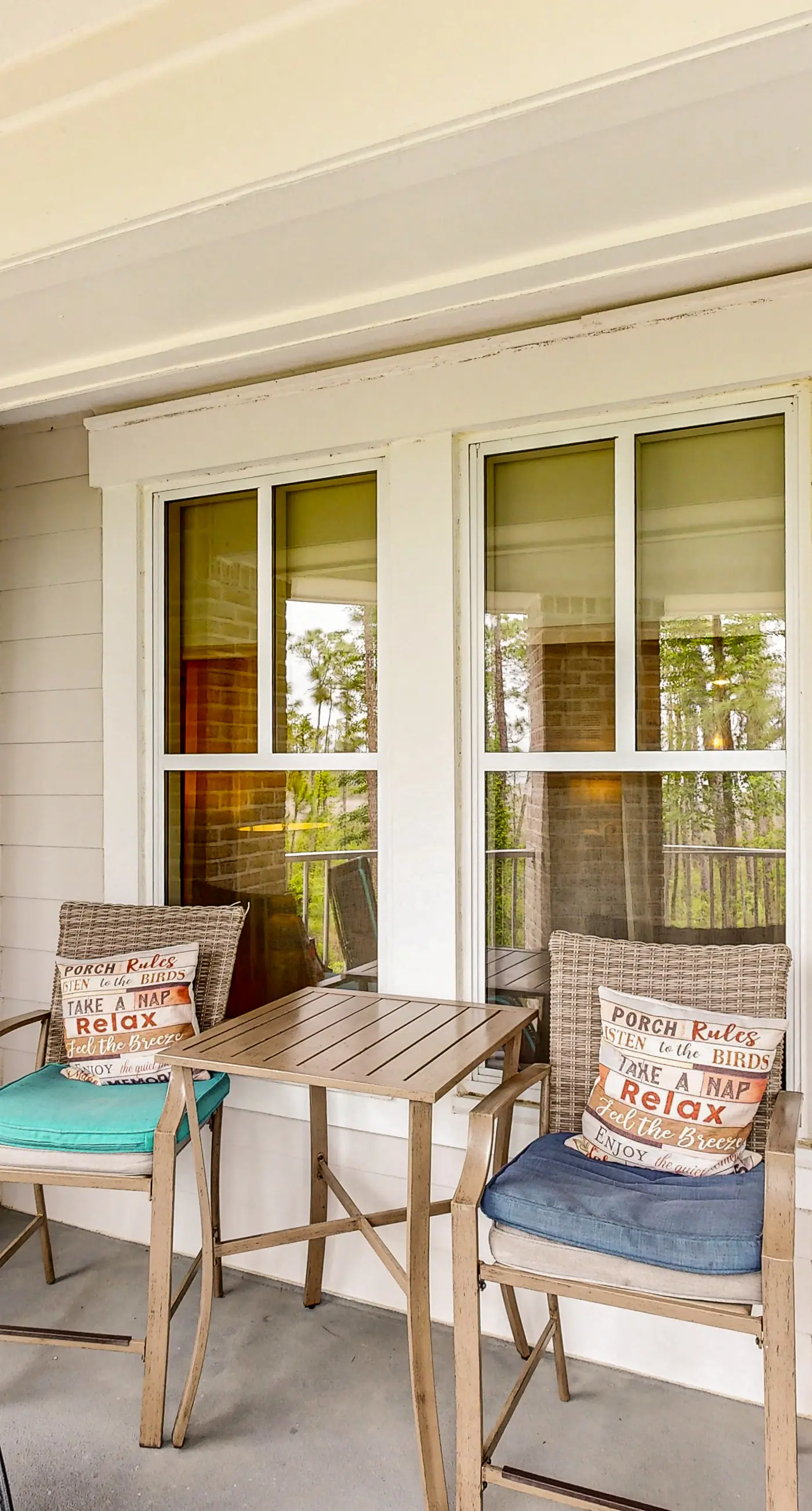 Spacious condo with bay views, renovated pool, hot tub, & beach access!