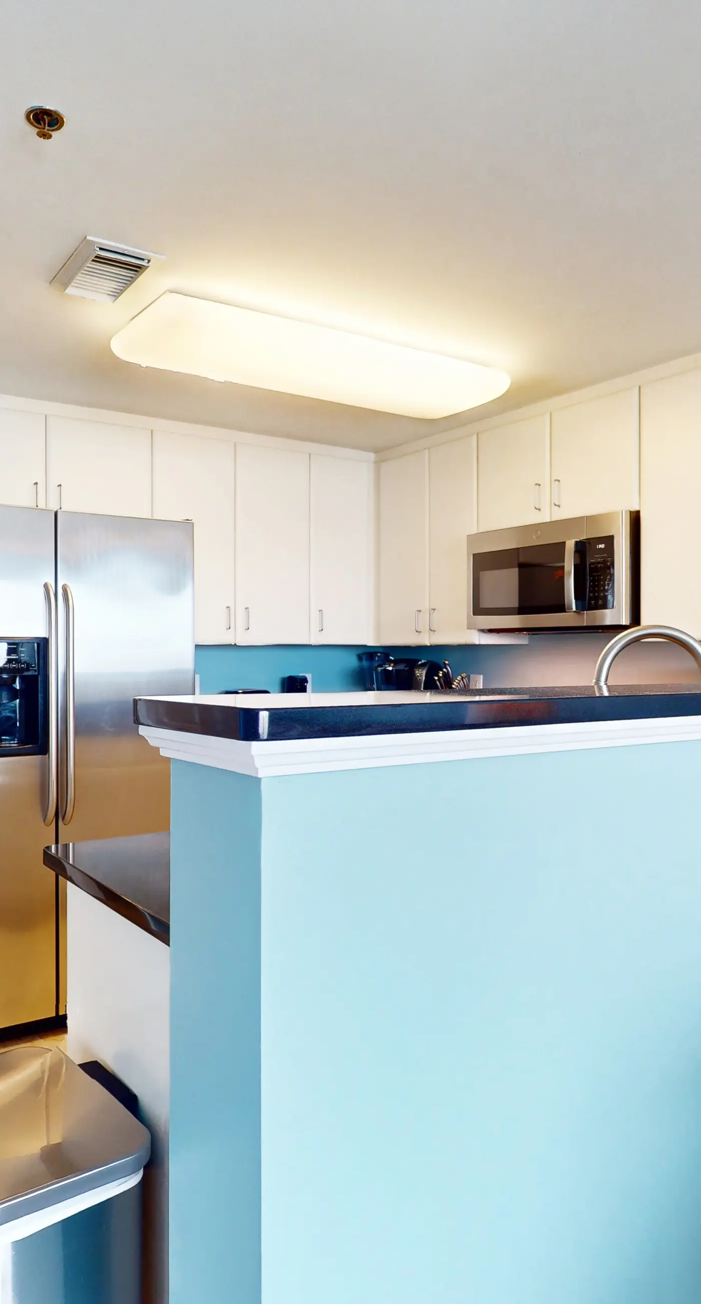 Waterscape Condo w/ Shared Amenities, Seasonal Beach Service Included