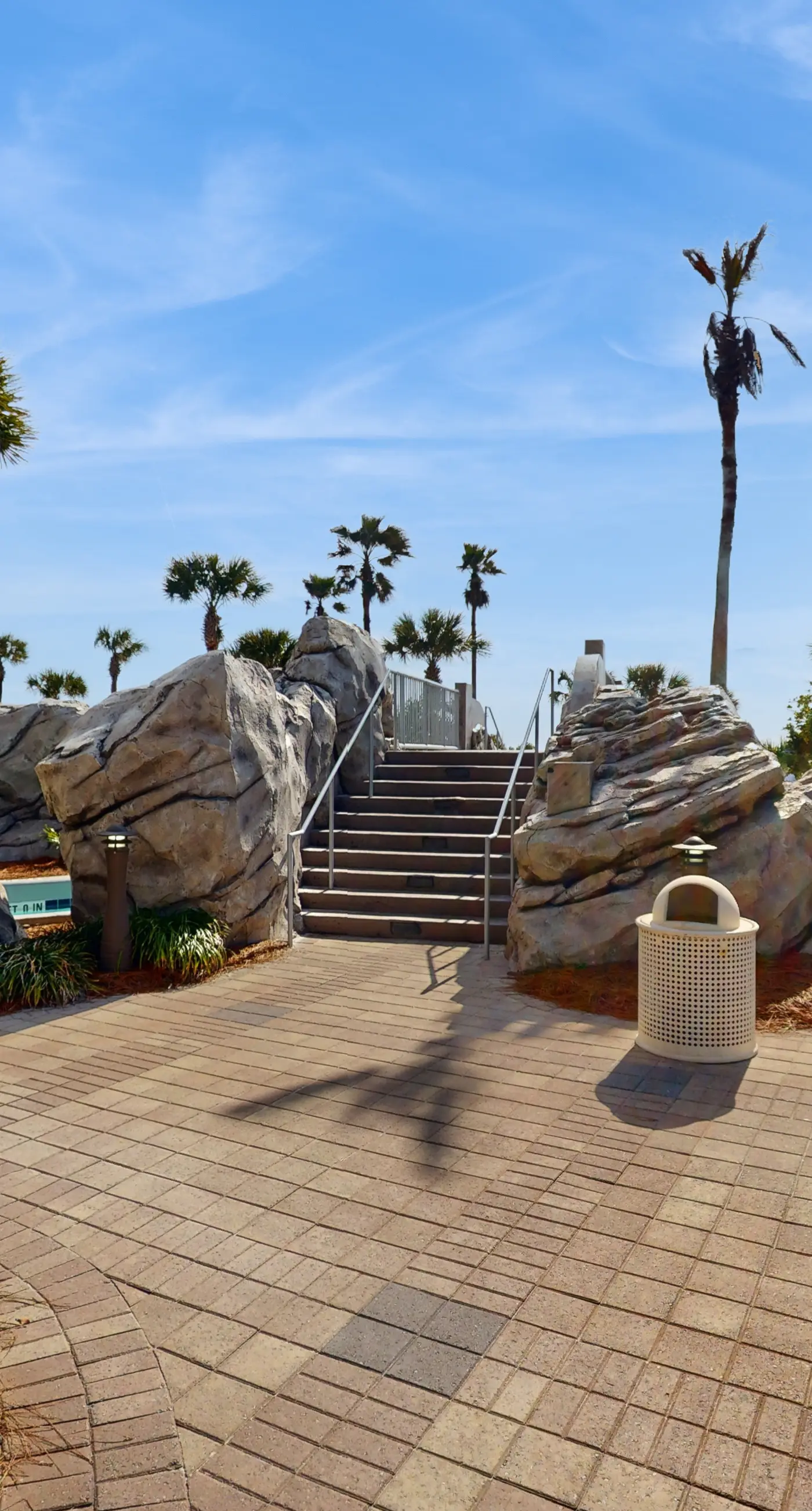 Waterscape Condo w/ Shared Amenities, Seasonal Beach Service Included