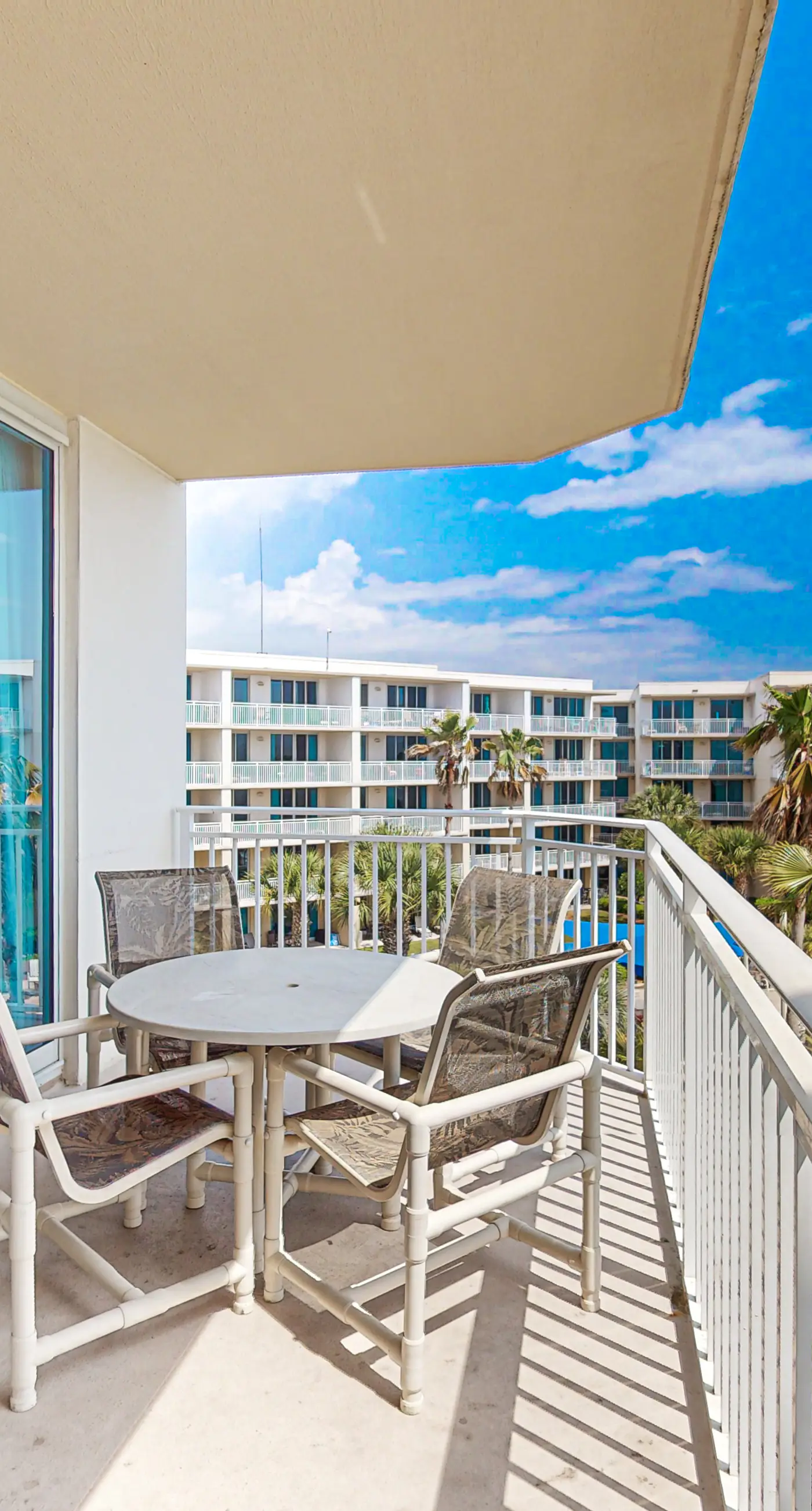 Warm, Welcoming Condo At Waterscape w/Children's Playground & Two Hot Tubs