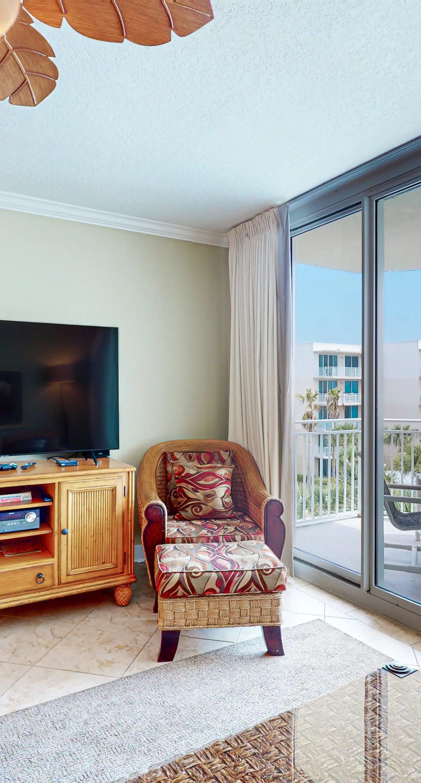 Warm, Welcoming Condo At Waterscape w/Children's Playground & Two Hot Tubs