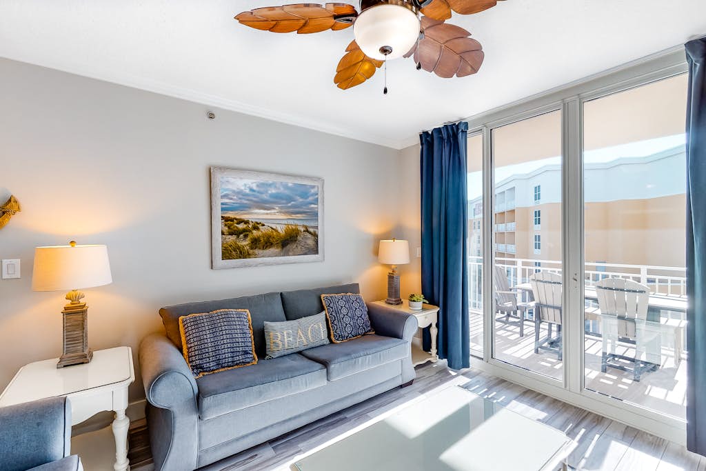 Inviting, Coastal Condo On Okaloosa Island Waterfall, Lazy River
