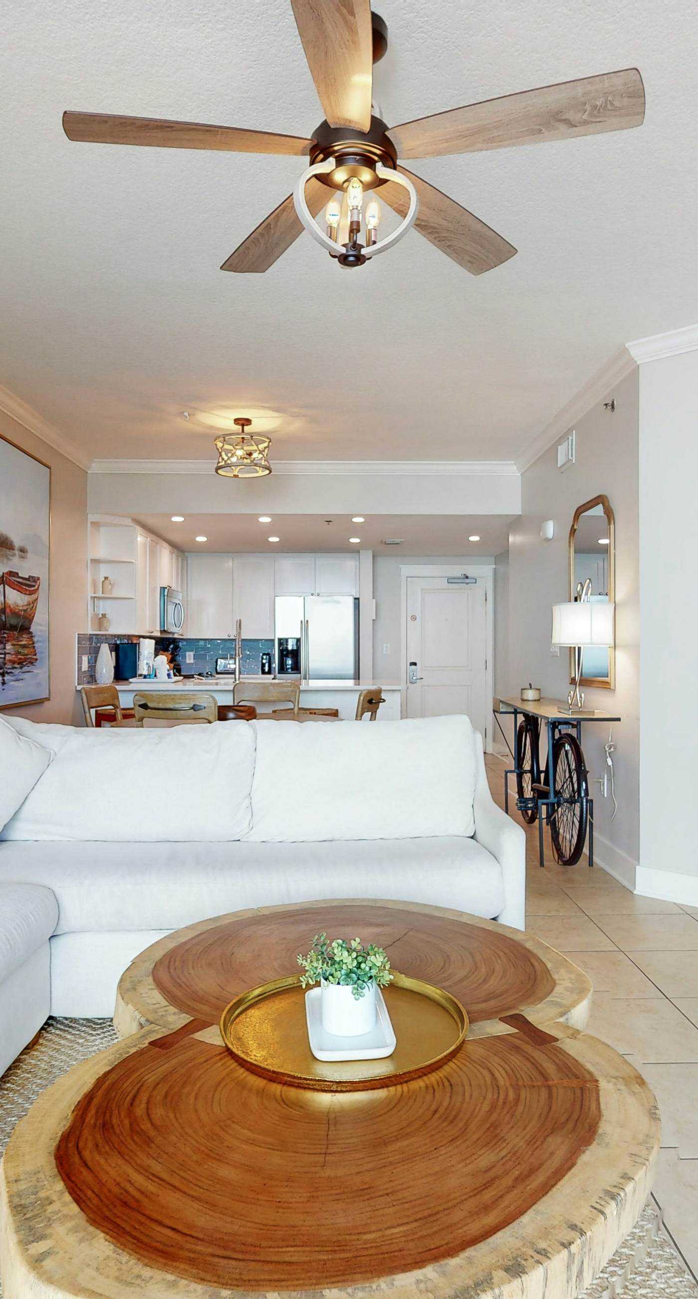 Inviting, Beach-Chic Condo On Okaloosa Island 490 Feet Of Private Beach