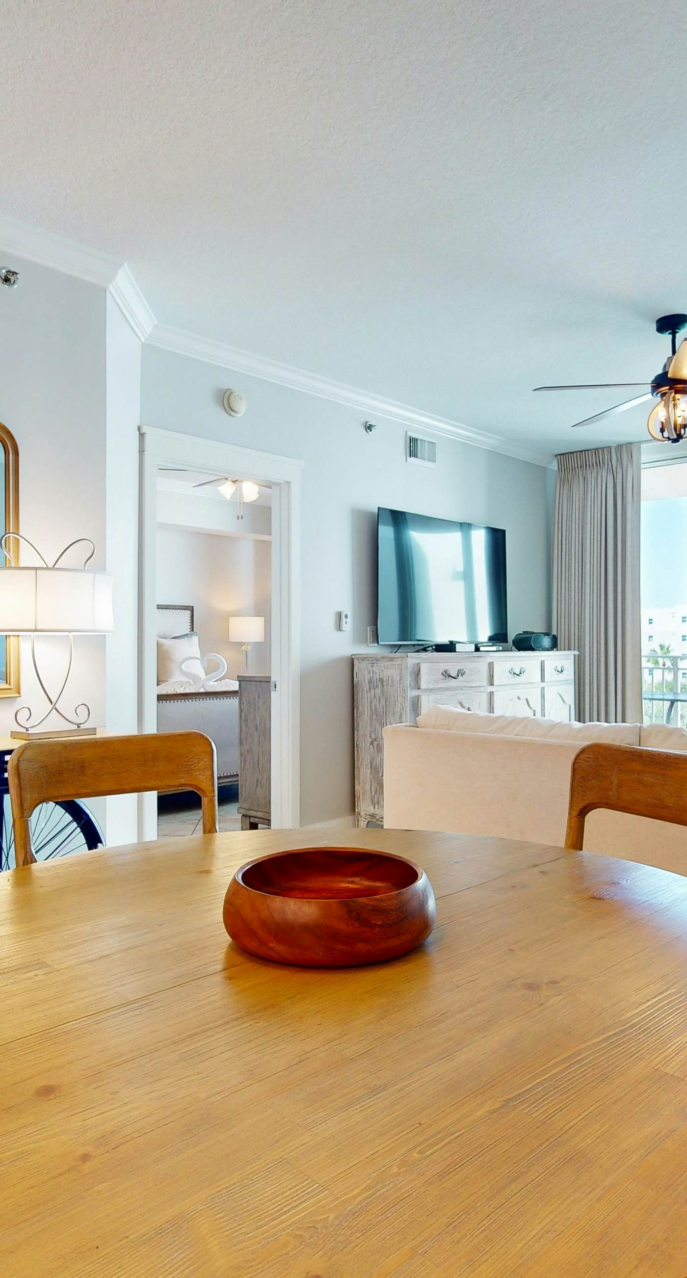 Inviting, Beach-Chic Condo On Okaloosa Island 490 Feet Of Private Beach