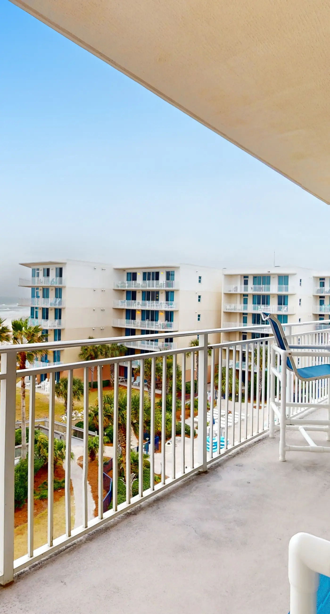 Gulf-Front Condo On Okaloosa Island Playground, 2 Hot Tubs