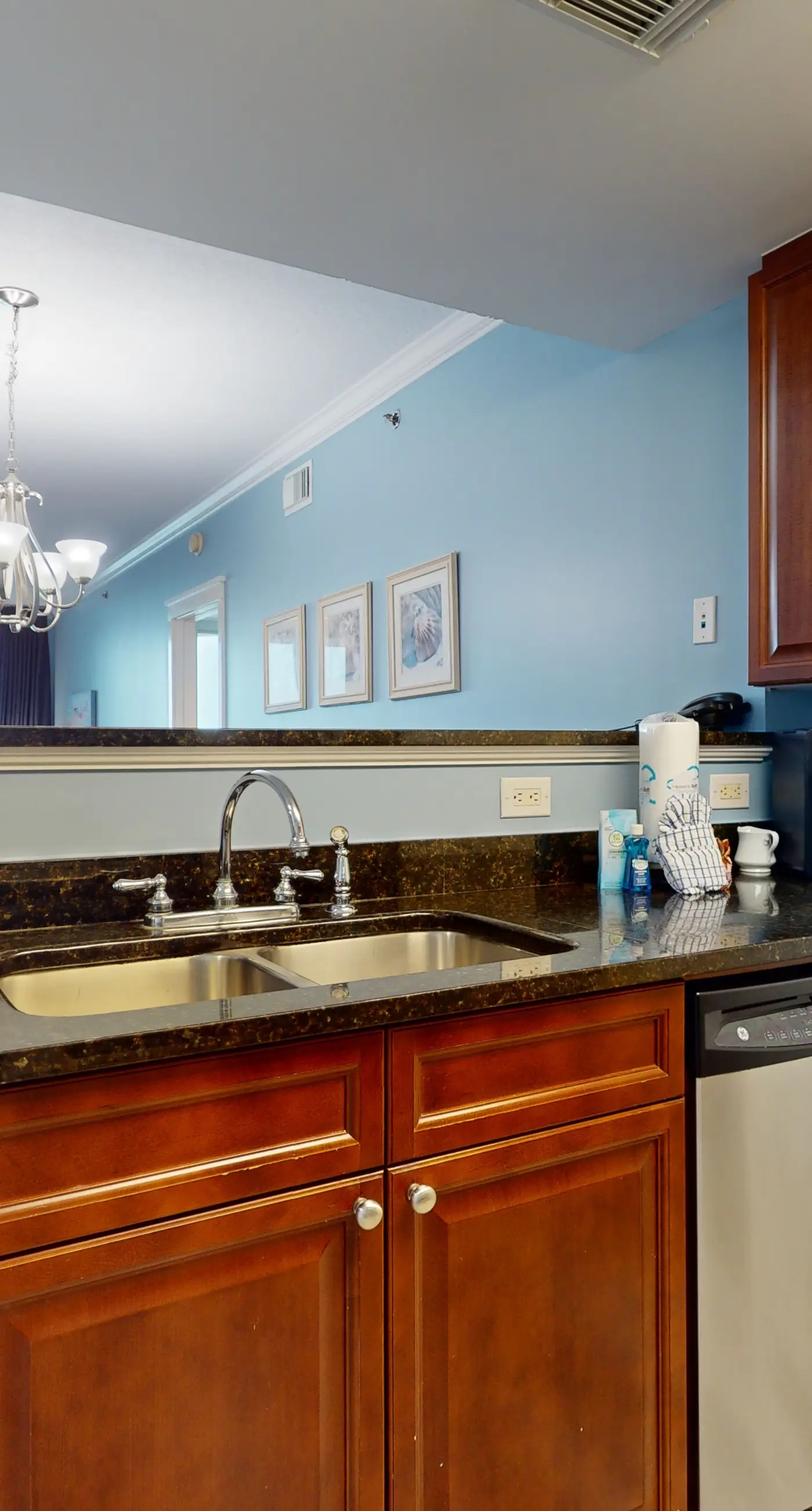 Gulf-Front Condo On Okaloosa Island Playground, 2 Hot Tubs